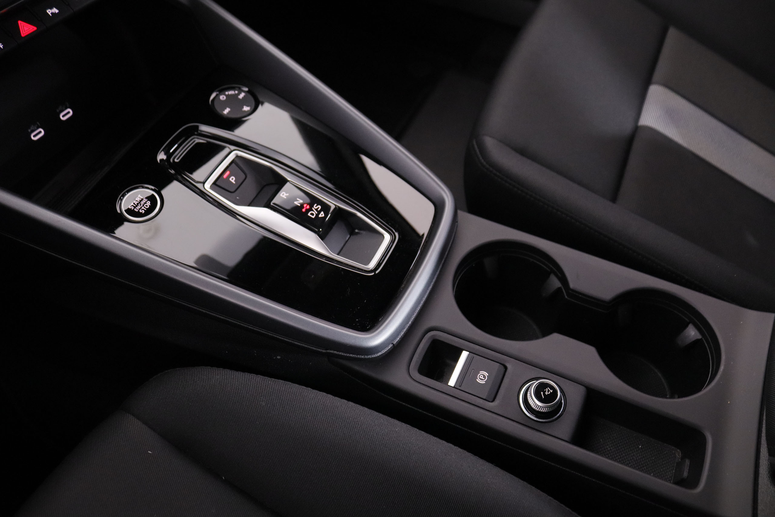 Audi A3 1.0 SPORTBACK 30 TFSI ADVANCE AUTO 115CV 5P # PARKTRONIC foto 25