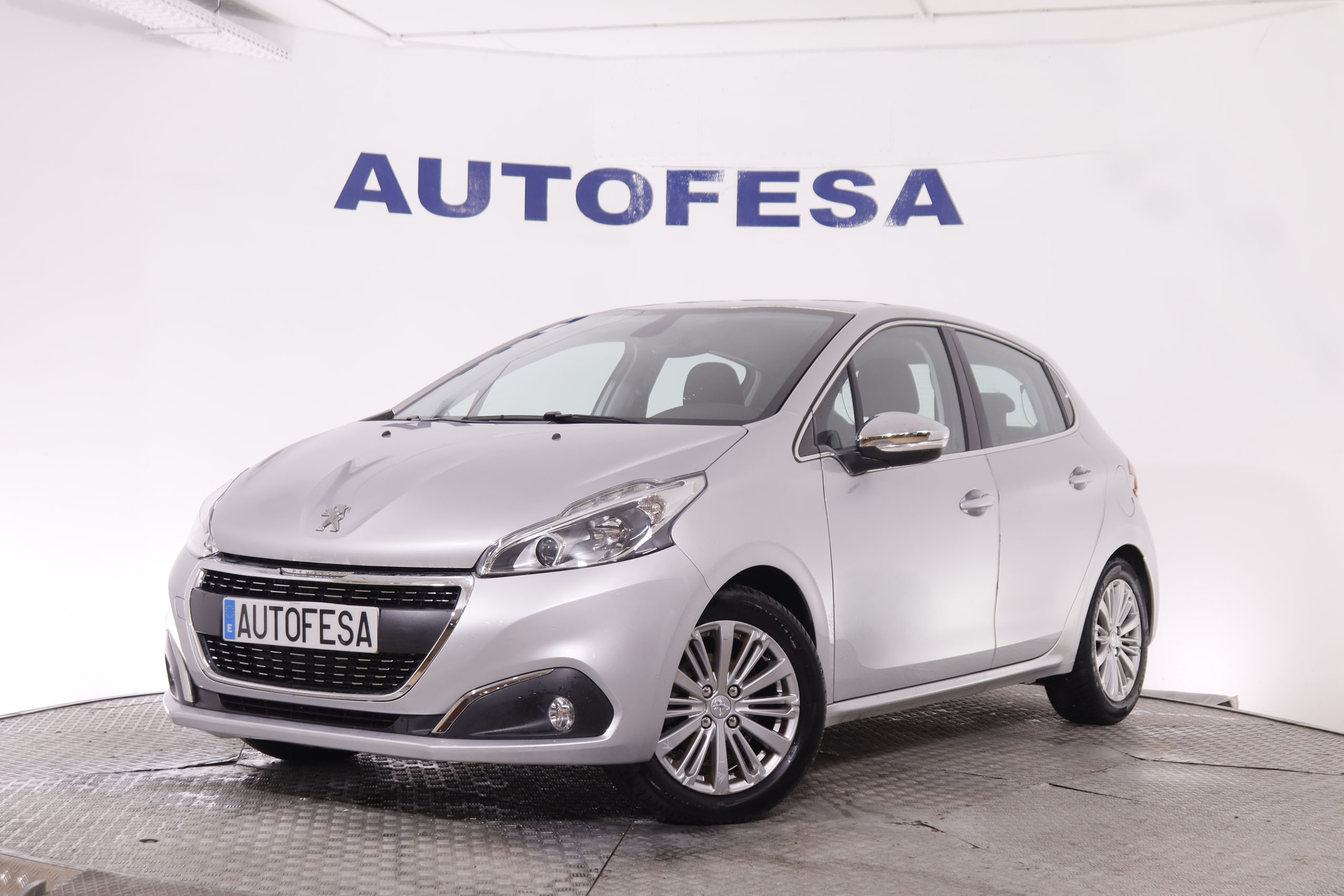 Peugeot 208 1.2 PURE TECH ALLURE AUTO 110CV 5P # NAVY, PARKTRONIC foto 1
