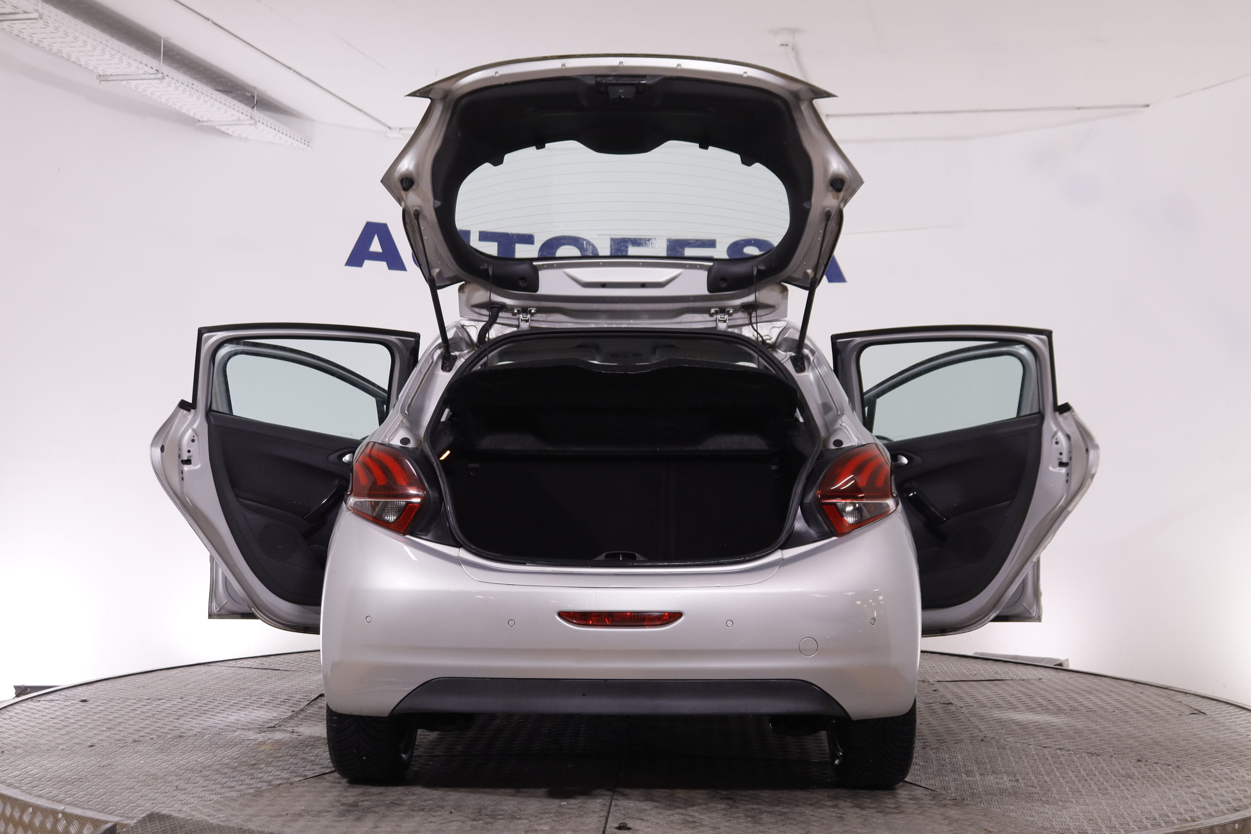 Peugeot 208 1.2 PURE TECH ALLURE AUTO 110CV 5P # NAVY, PARKTRONIC foto 10