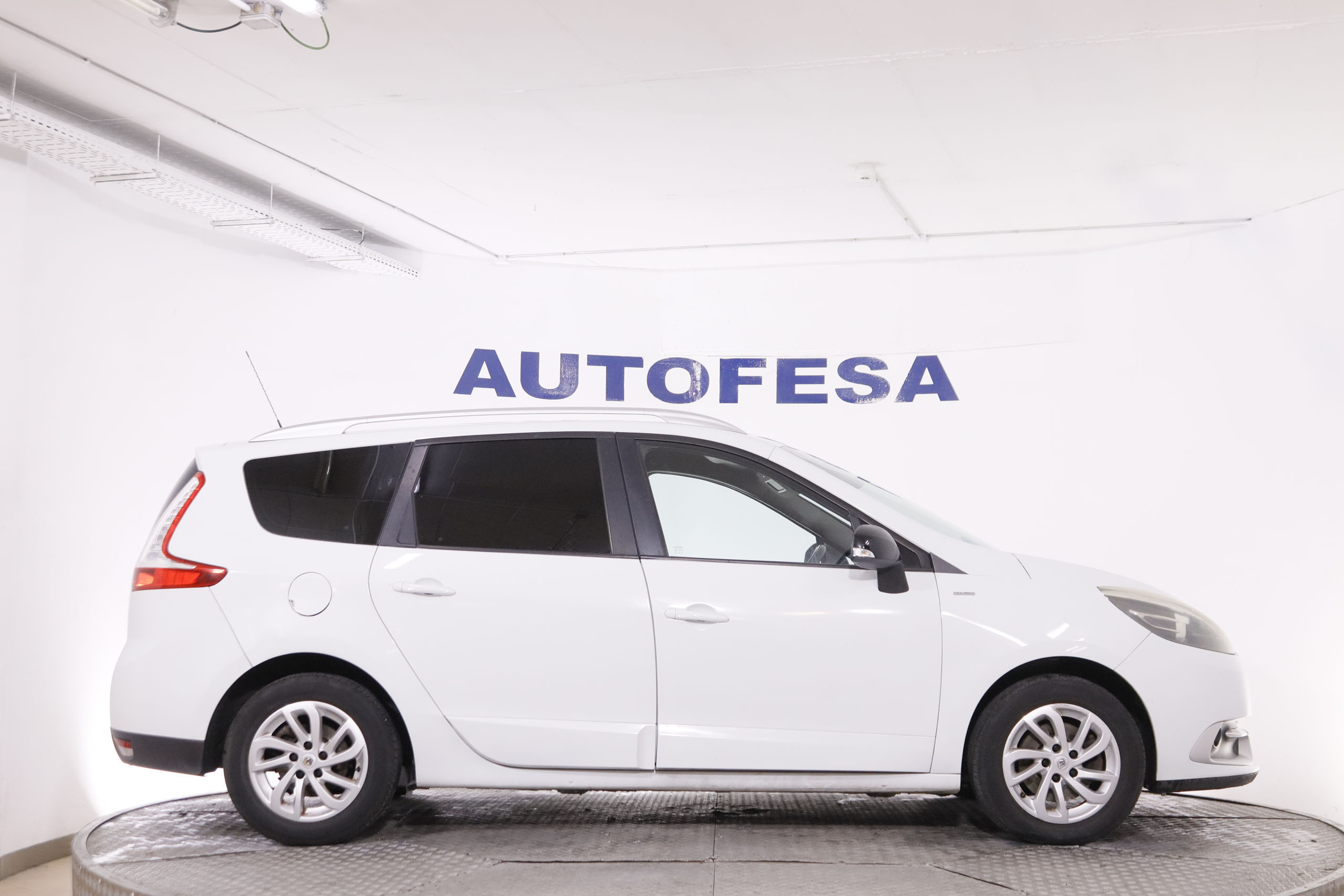 Renault Grand Scenic 1.6 DCI LIMITED 130CV 7 PLAZAS 5P # PARKTRONIC foto 9