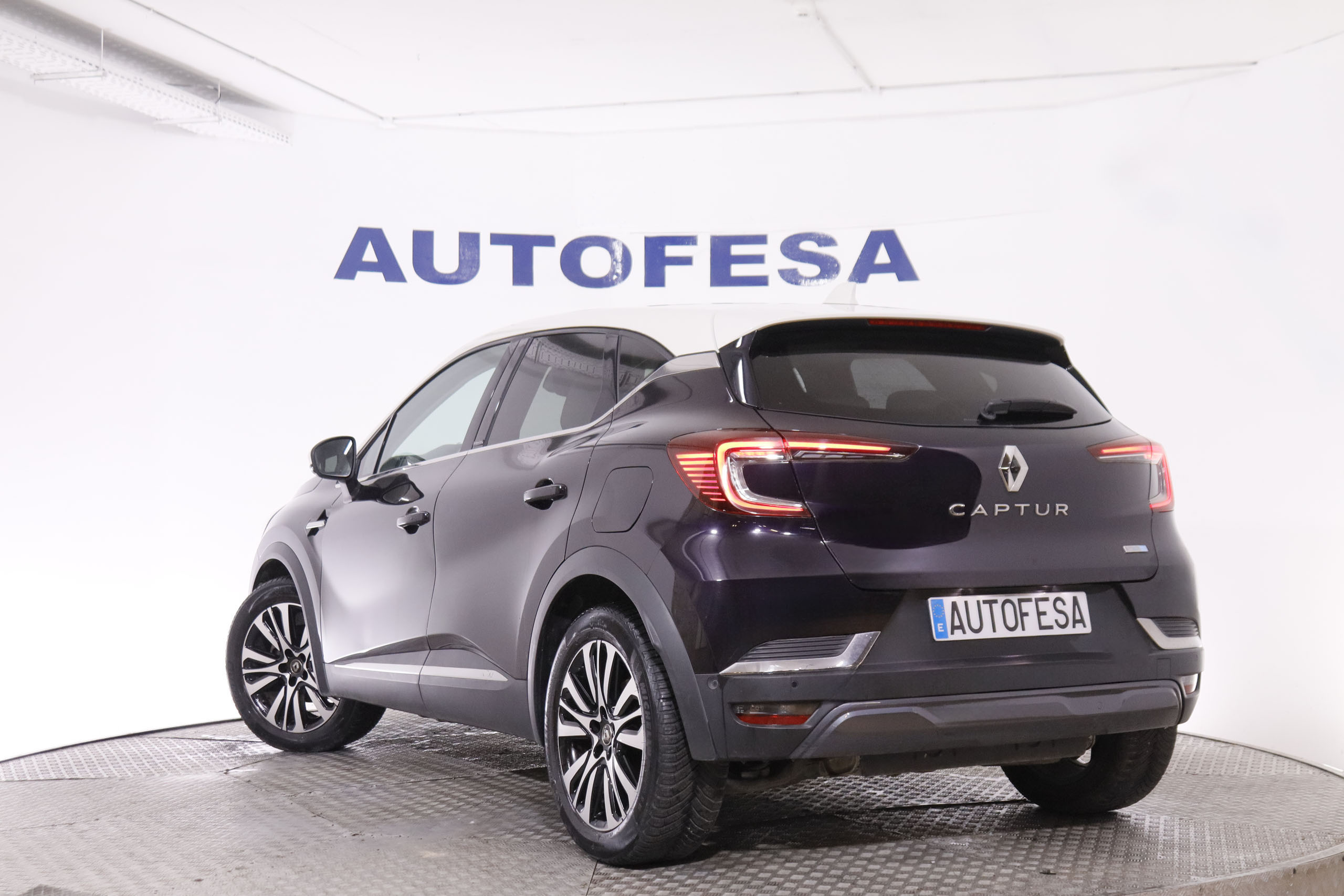 Renault Captur E-TECH PLUG IN INITIALE PARIS AUTO 160CV 5P # NAVY,CUERO,FAROS LED foto 5