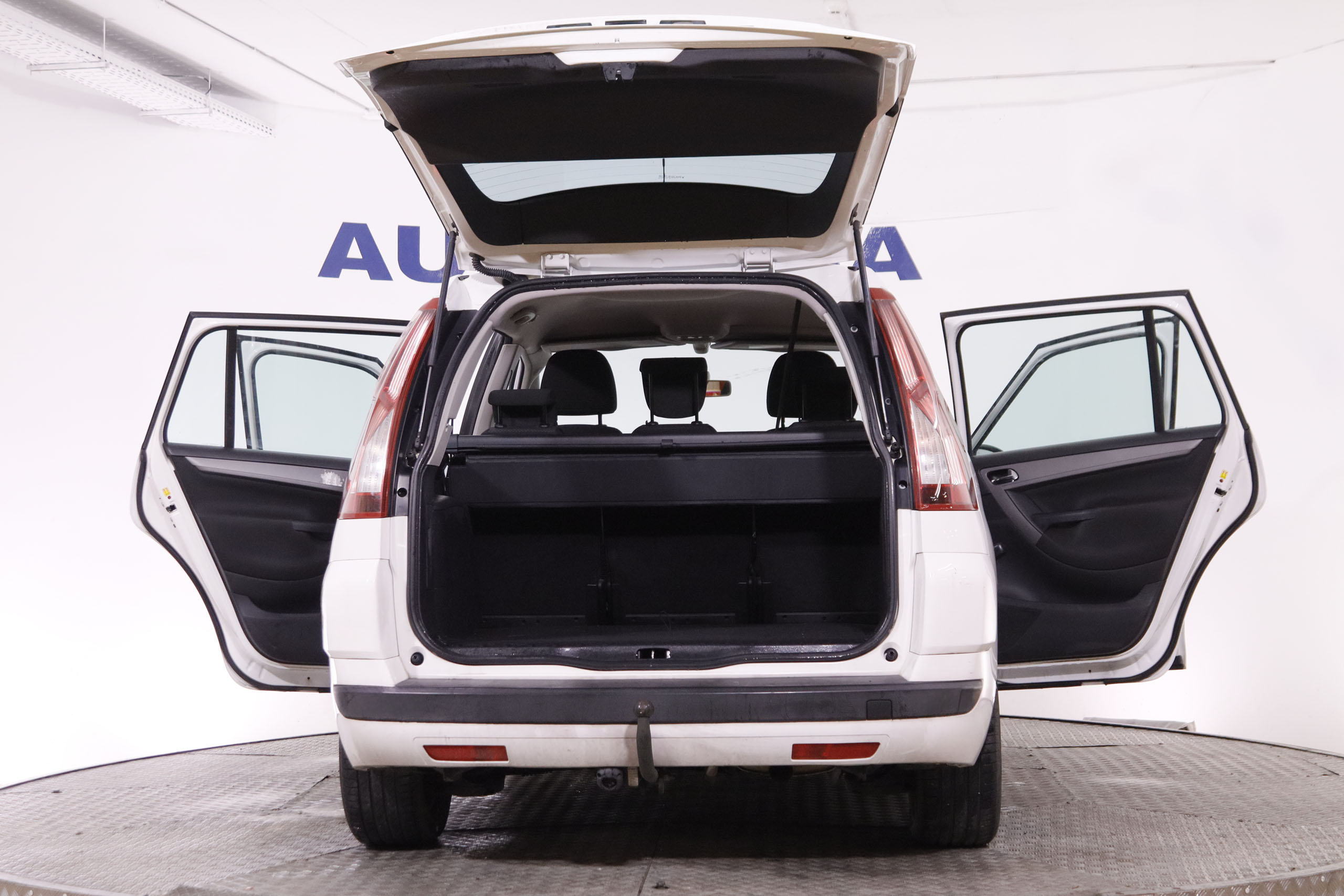 Citroen C4 Grand Picasso 1.6 HDI 110CV 5P #BOLA REMOLQUE foto 10