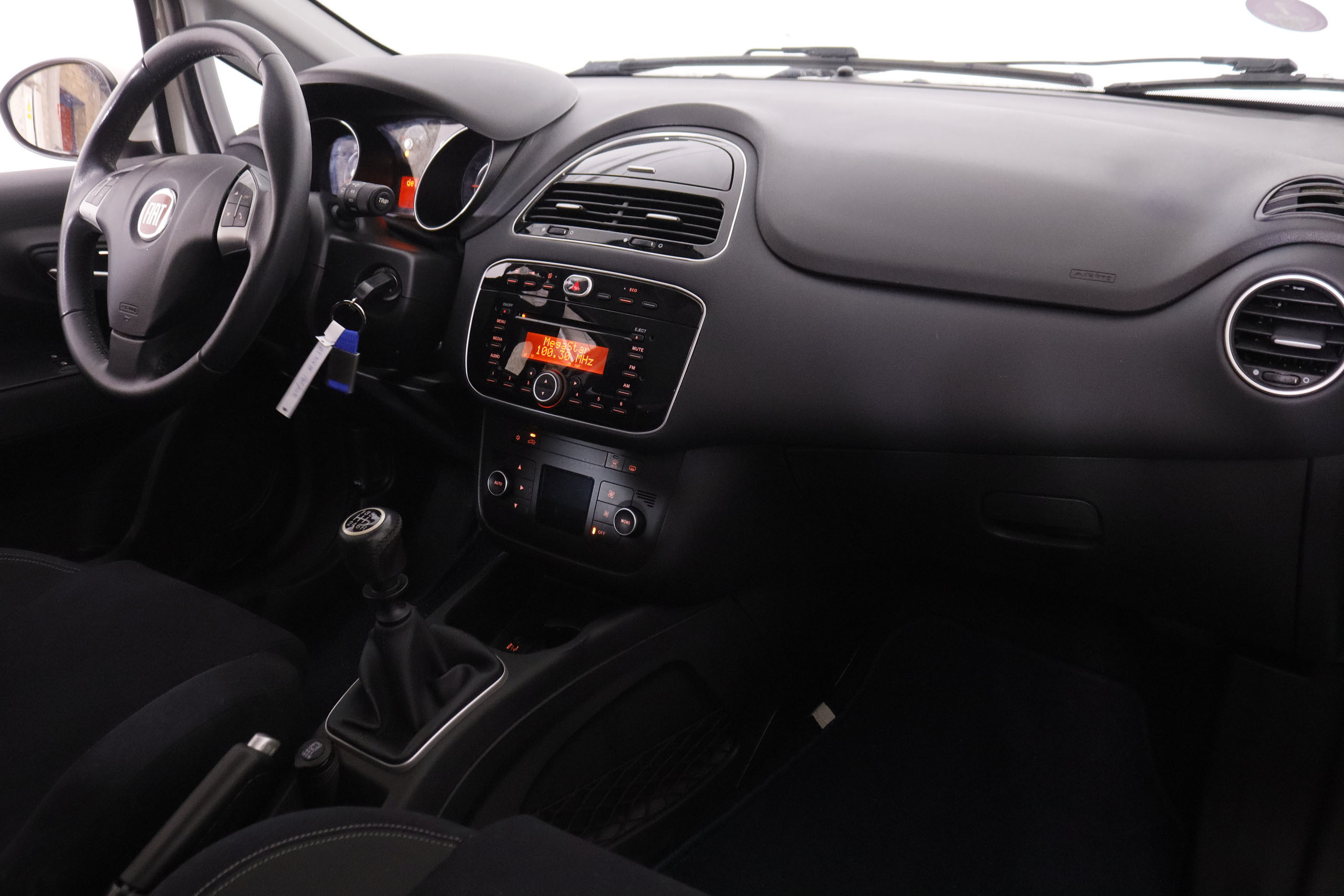 Fiat Punto 0.9 TWINAIR ITALIA 105CV 3P # BLUETOOTH foto 15
