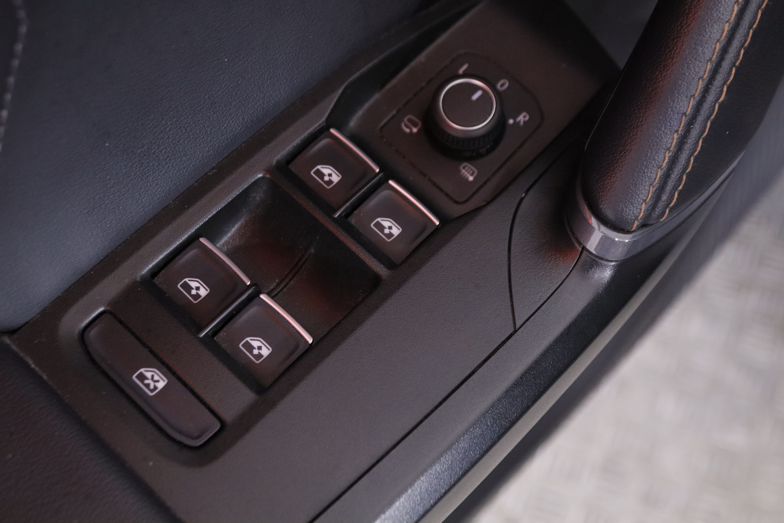 CUPRA Leon SP 1.5 TSI 150CV DSG 5P S/S  NAVY, FAROS LED foto 31