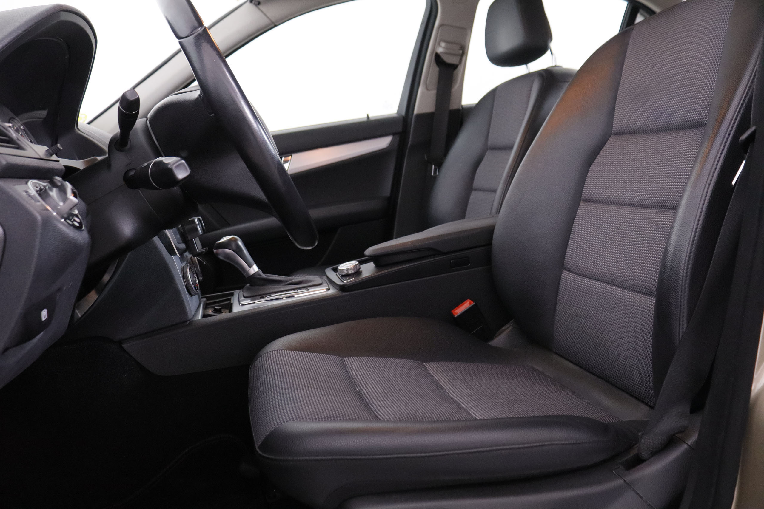 Mercedes-benz C 320 CLASE C C320 CDI AUTO 224CV 5P # IVA DEDUCIBLE, NAVY, PARKTRONIC foto 21