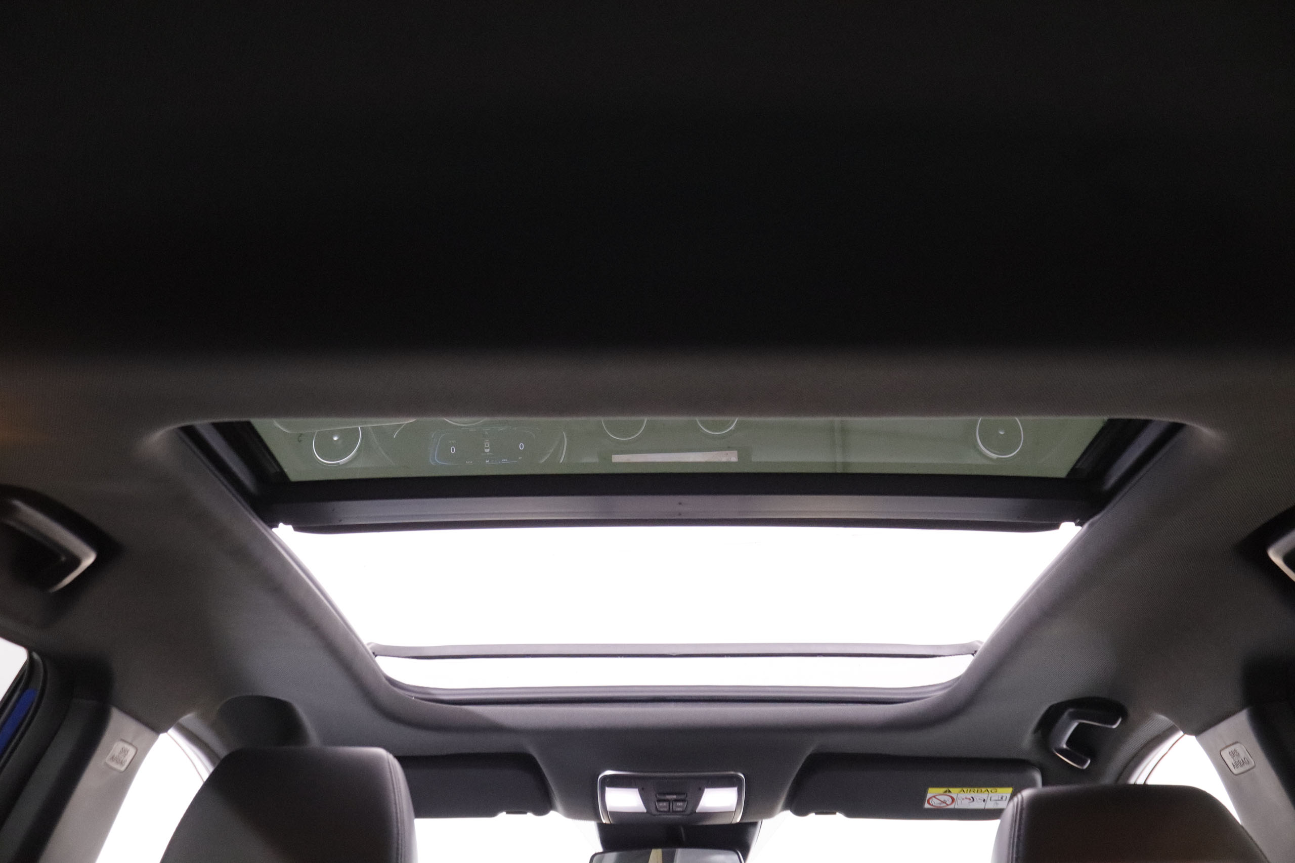 SERES 3 ELECTRICO CONFORT AUTO 163CV 4X2 5P GARANTIA HASTA 2032 # CUERO, TECHO ELEC PANORAMICO, NAVY foto 14