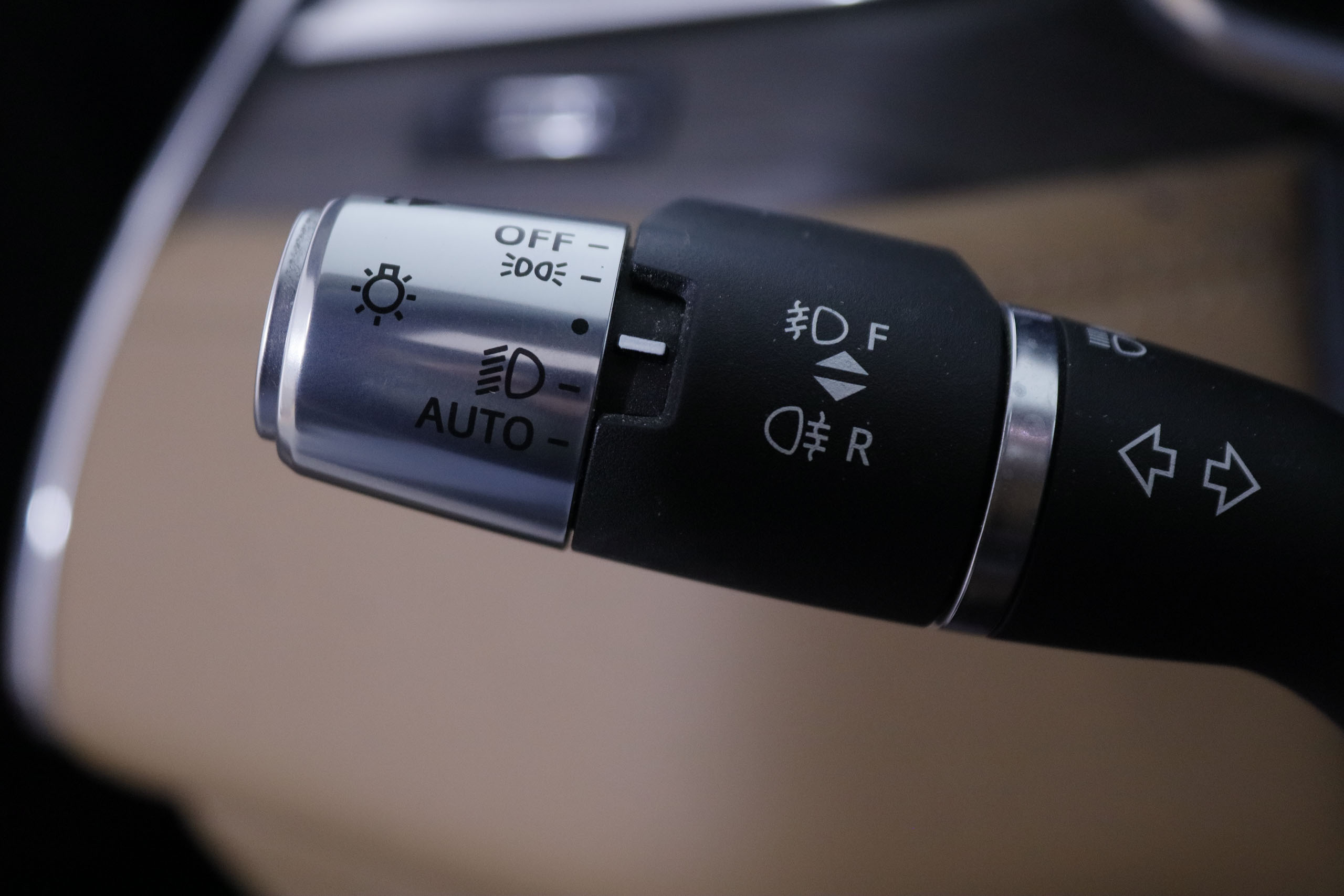 Jaguar F-pace 2.0 D  MHEV AWD AUTO S 204CV 5P foto 25