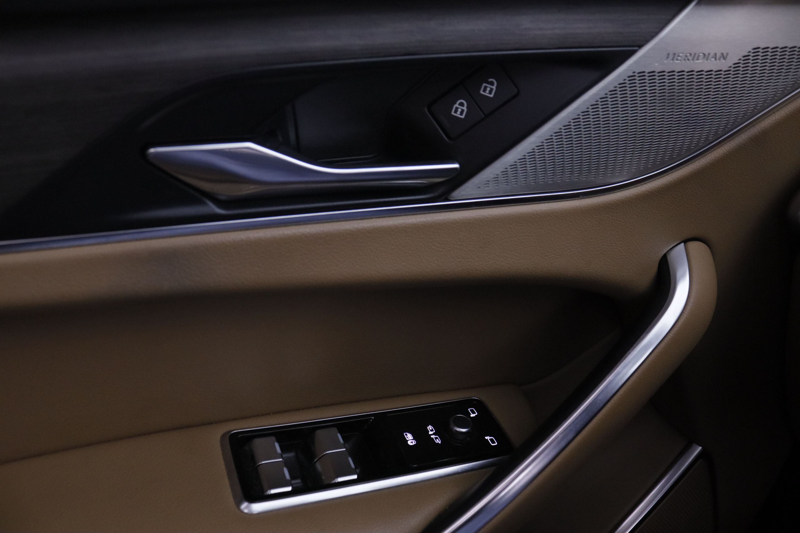 Jaguar F-pace 2.0 D  MHEV AWD AUTO S 204CV 5P foto 24