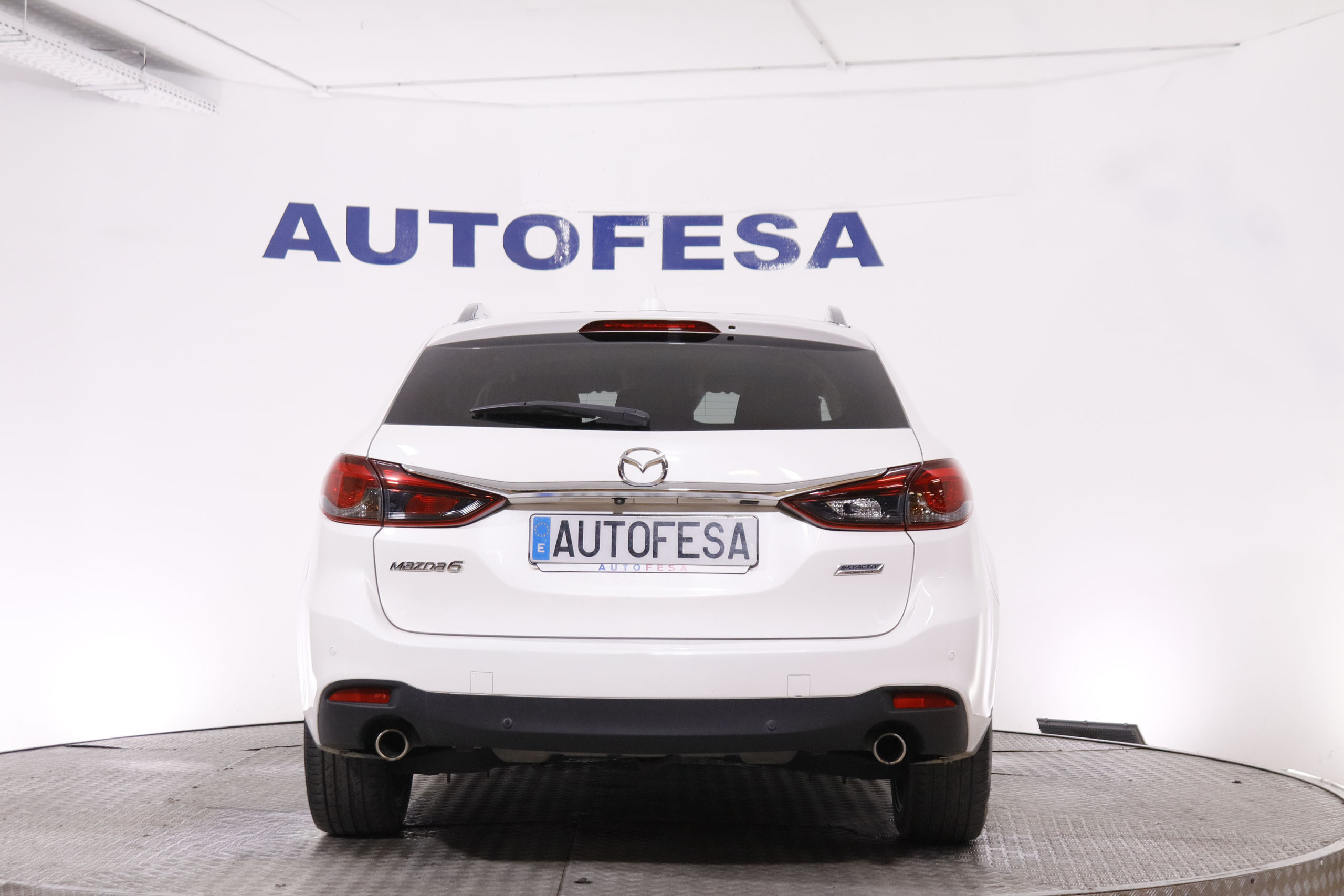Mazda 6 WAGON 2.2 D SKYACTIV STYLE 150CV 5P # PARKTRONIC, FAROS LED foto 6