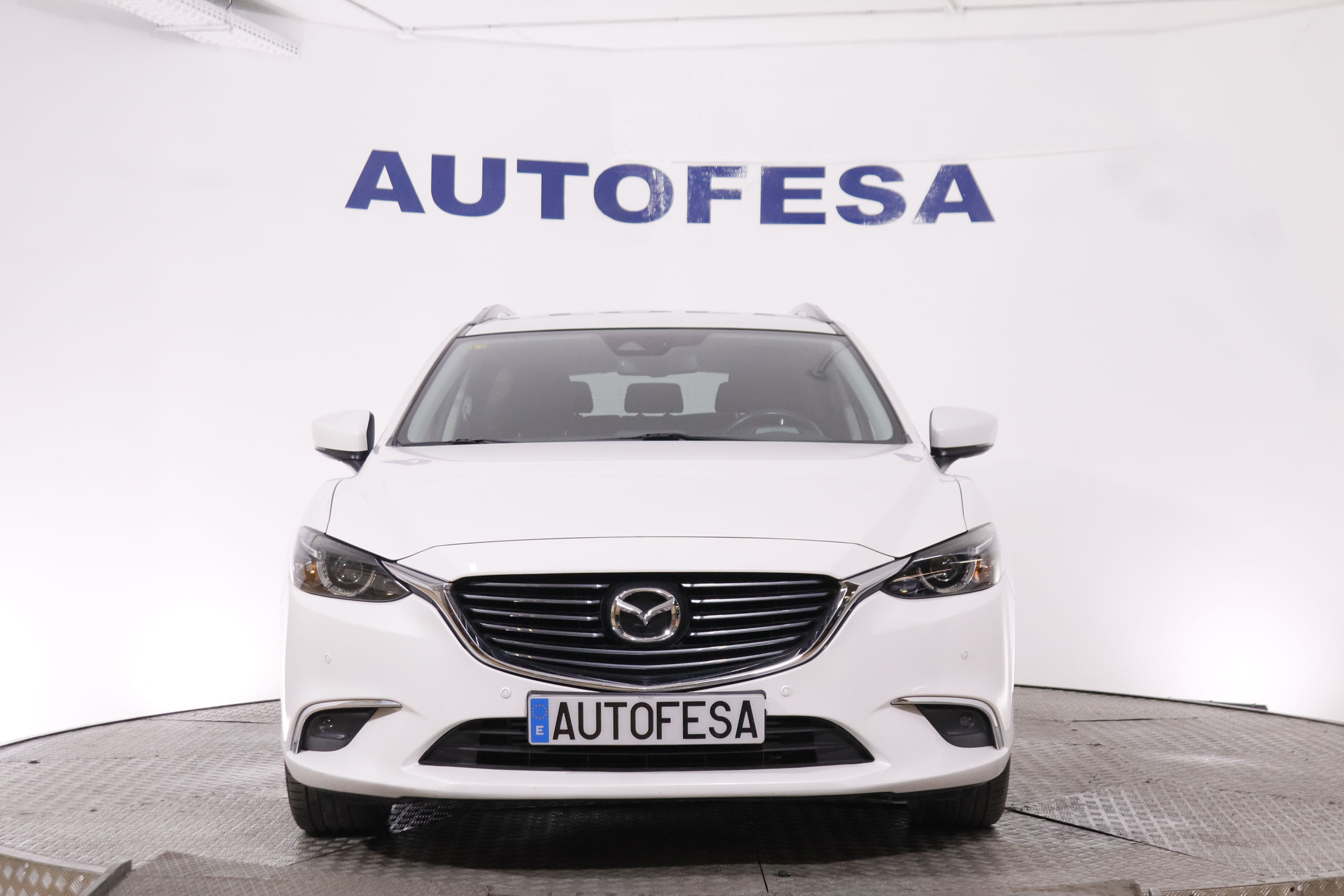 Mazda 6 WAGON 2.2 D SKYACTIV STYLE 150CV 5P # PARKTRONIC, FAROS LED foto 2