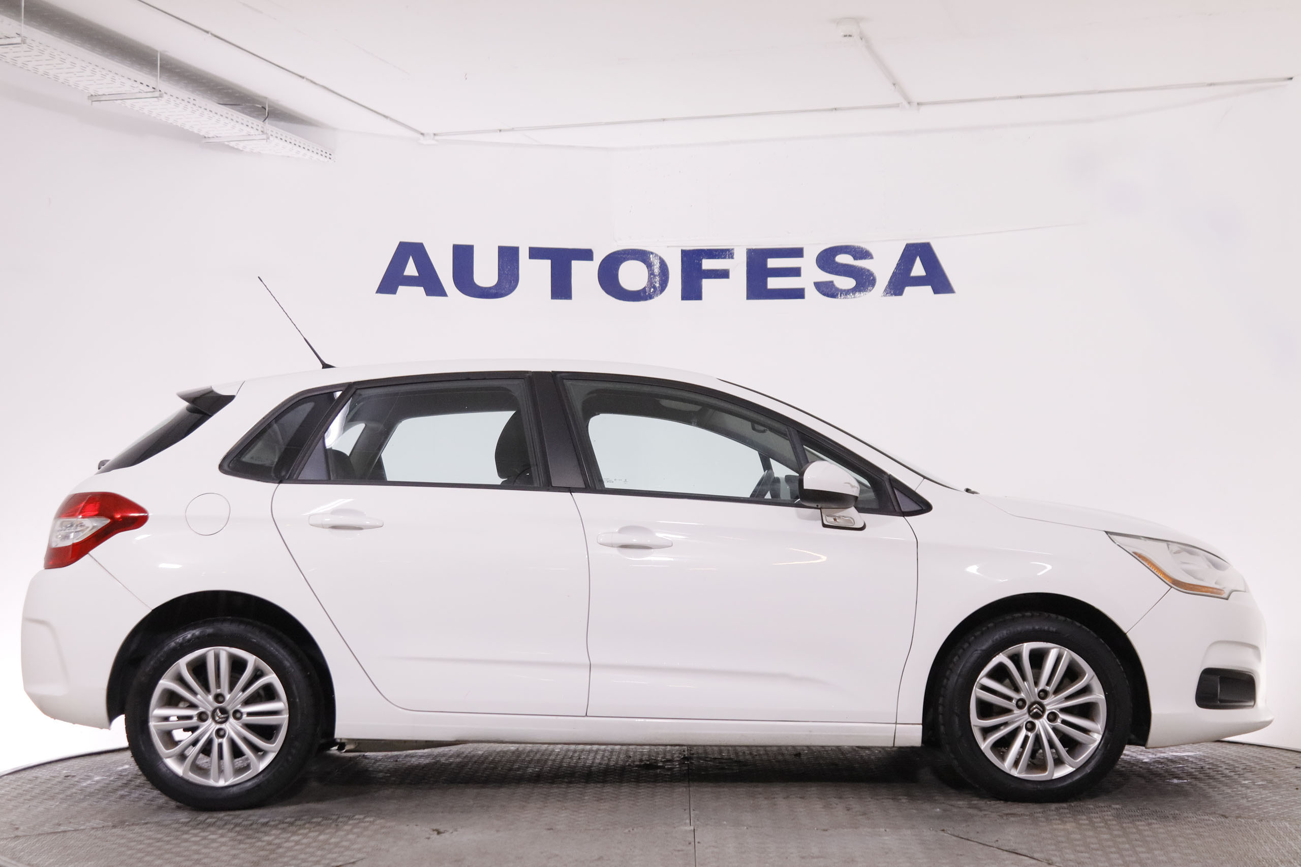 Citroen C4 1.4 VTI 95 CONFORT 5P foto 13