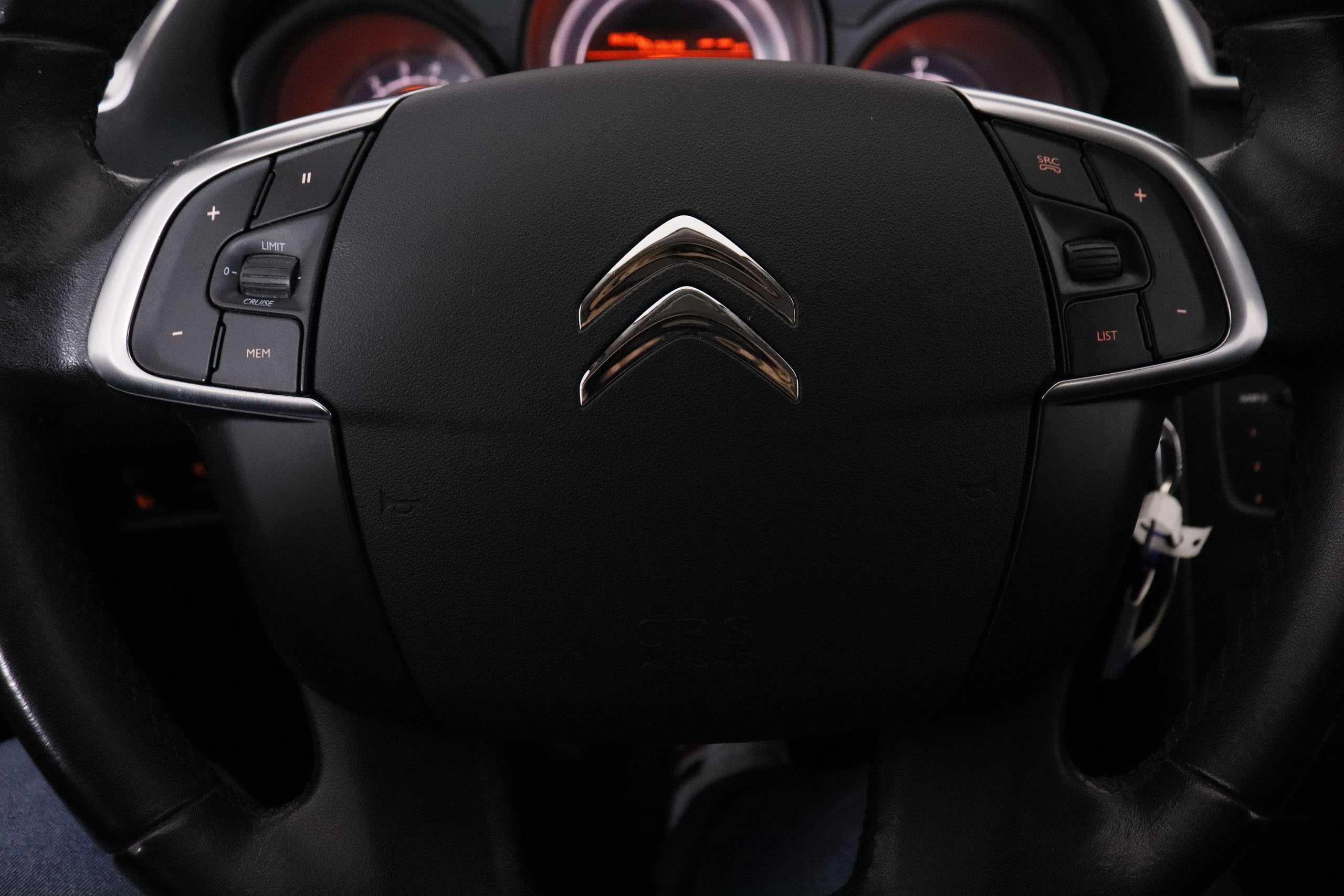 Citroen C4 1.4 VTI 95 CONFORT 5P foto 17