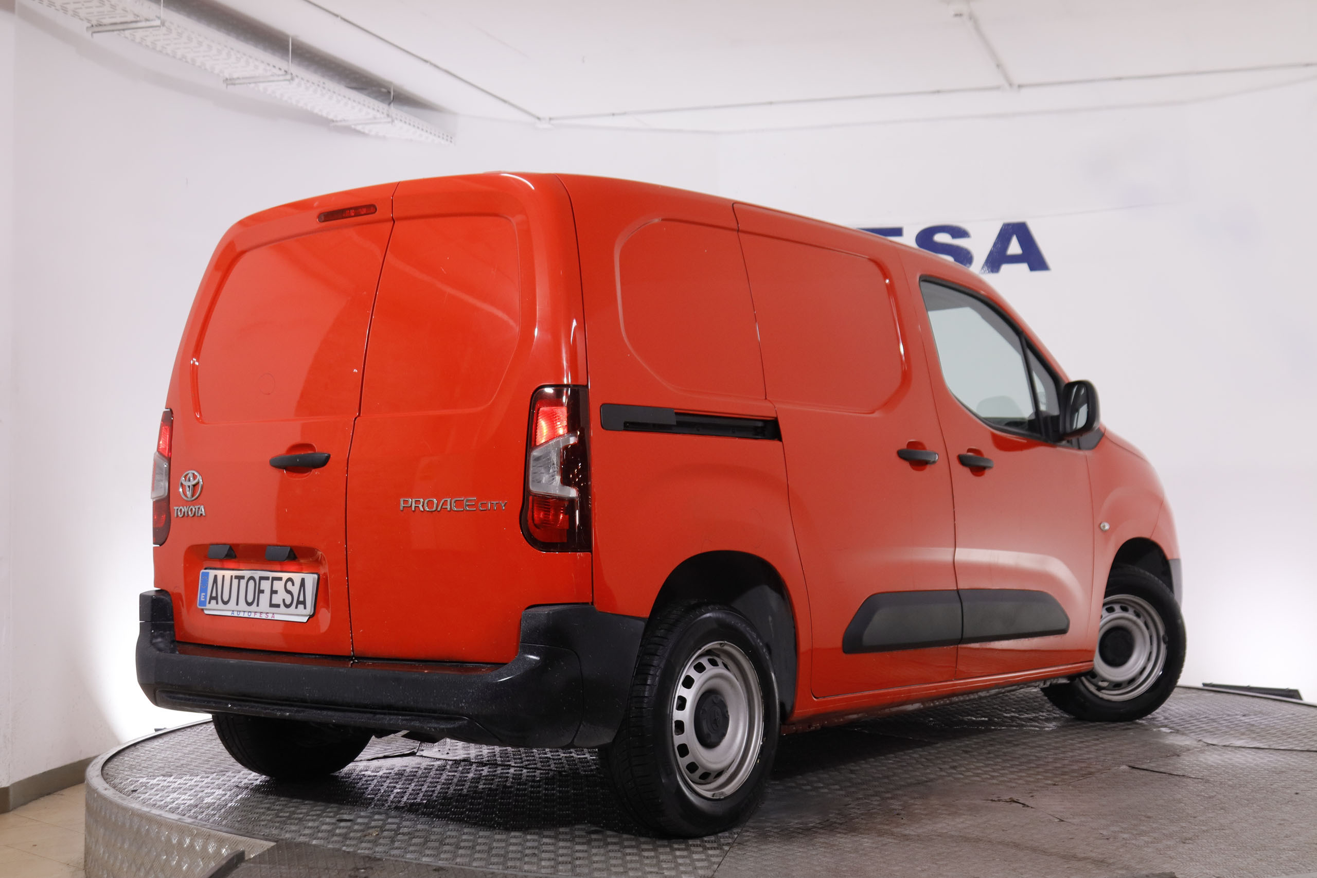 Toyota Proace 1.5 D CITY 650KG 102CV 3P # IVA DEDUCIBLE foto 7