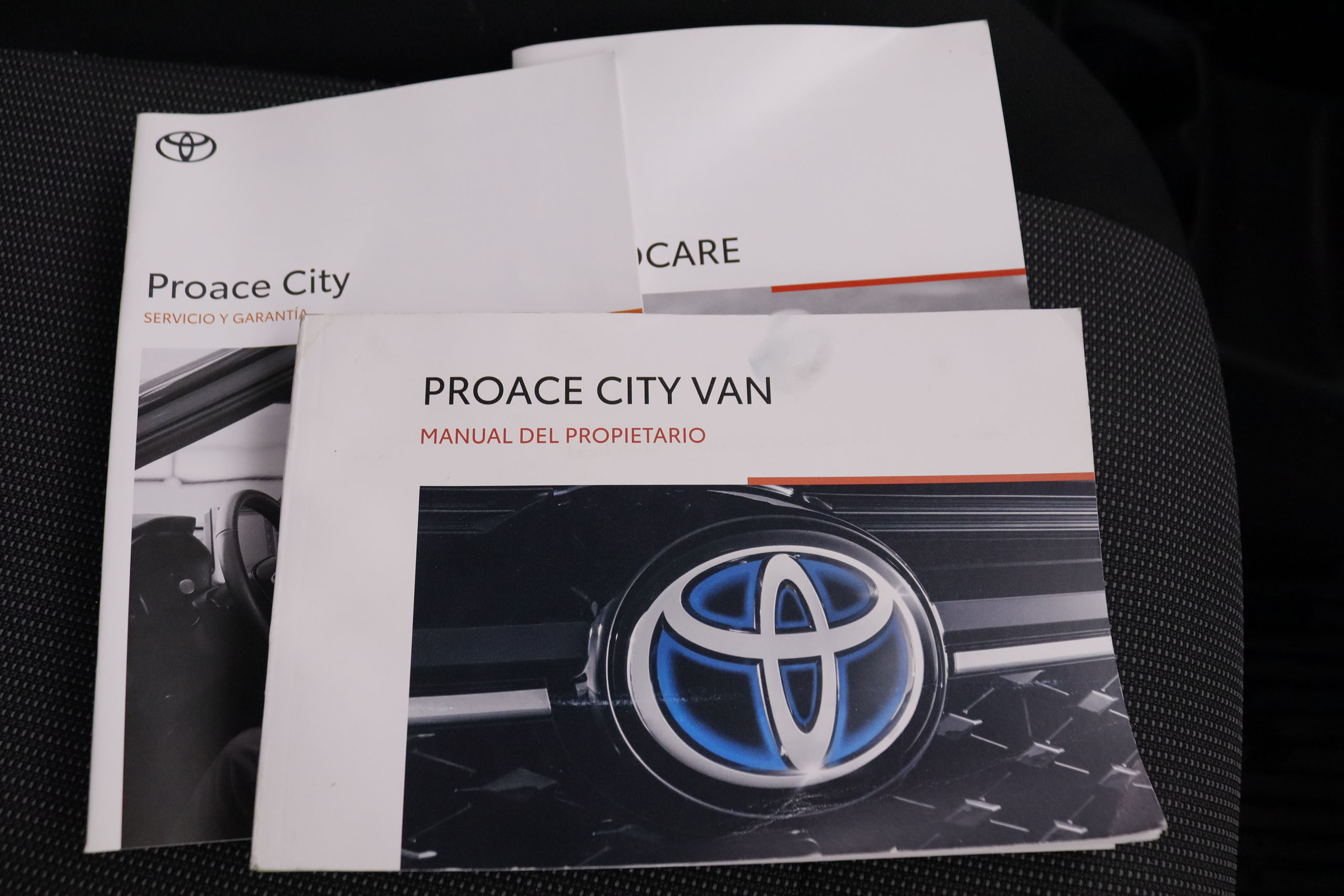 Toyota Proace 1.5 D CITY 650KG 102CV 3P # IVA DEDUCIBLE foto 23