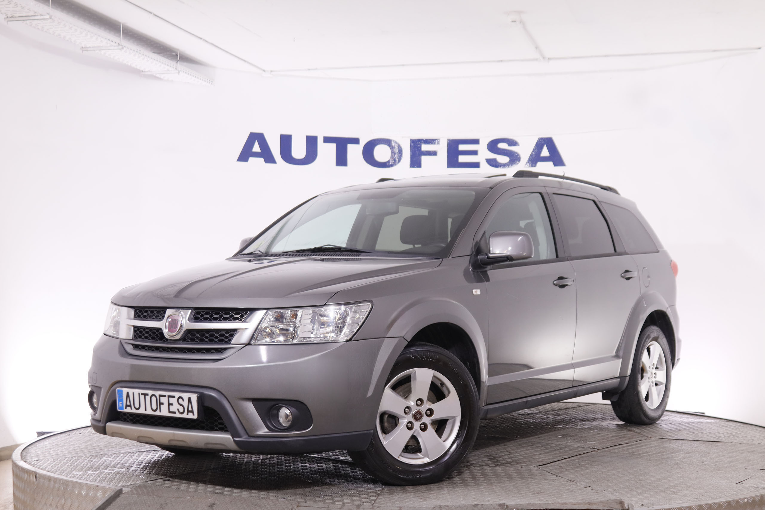 Fiat Freemont 2.0 DIESEL 16V LOUNGE 140CV 7 PLAZAS 5P # TECHO ELECTRICO, PARKTRONIC foto 1