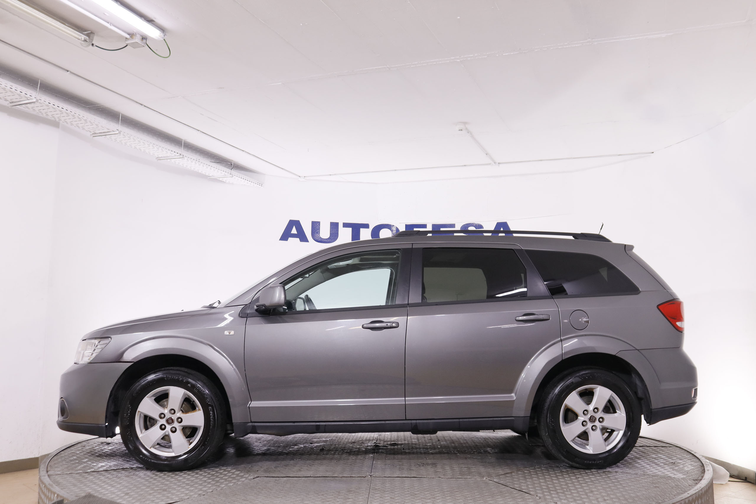 Fiat Freemont 2.0 DIESEL 16V LOUNGE 140CV 7 PLAZAS 5P # TECHO ELECTRICO, PARKTRONIC foto 9