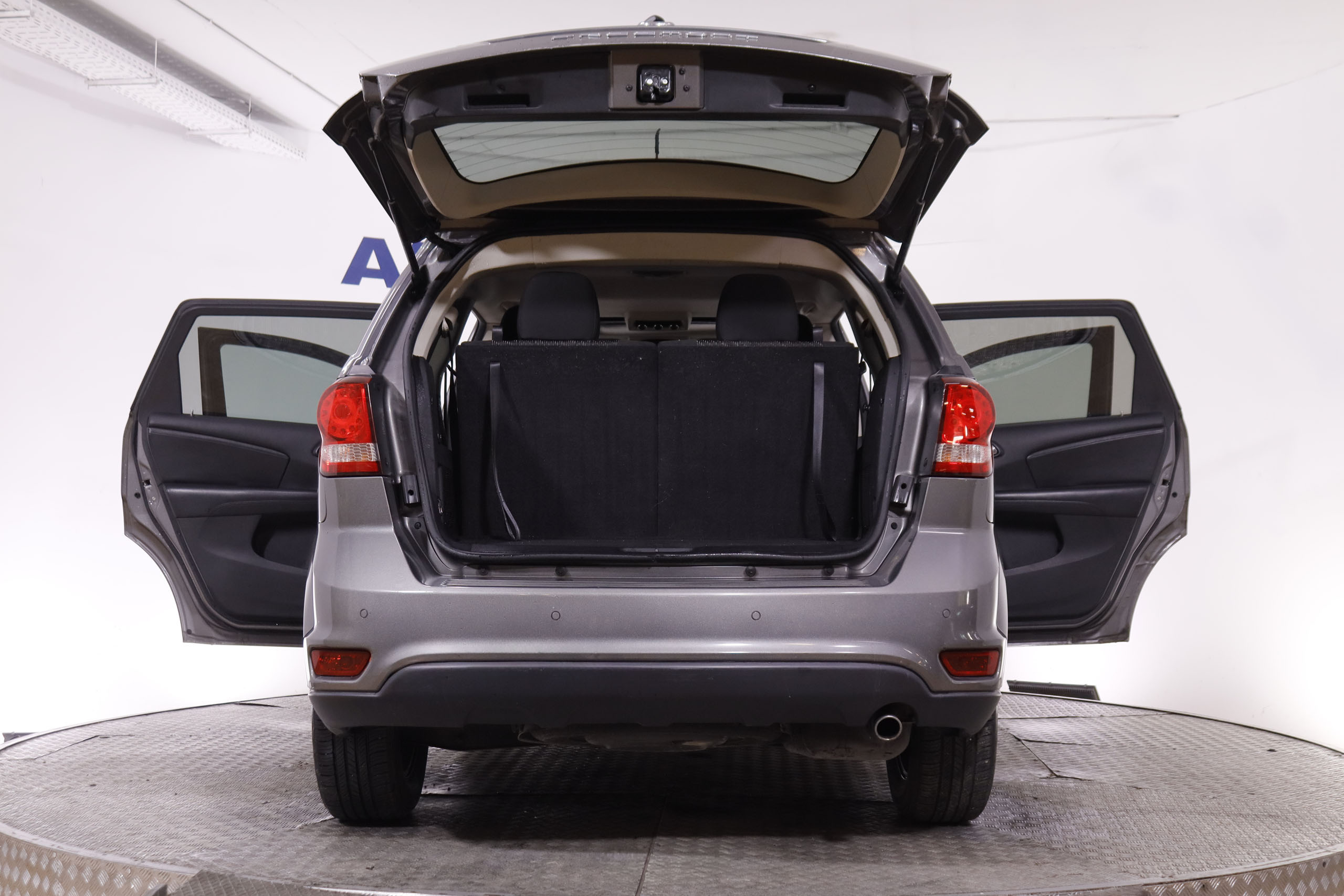 Fiat Freemont 2.0 DIESEL 16V LOUNGE 140CV 7 PLAZAS 5P # TECHO ELECTRICO, PARKTRONIC foto 11