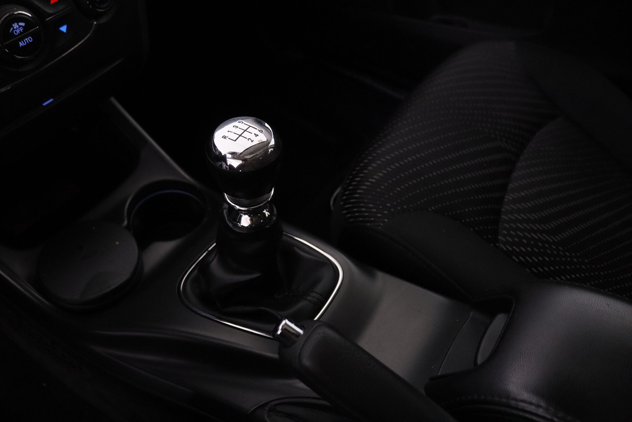 Fiat Freemont 2.0 DIESEL 16V LOUNGE 140CV 7 PLAZAS 5P # TECHO ELECTRICO, PARKTRONIC foto 20