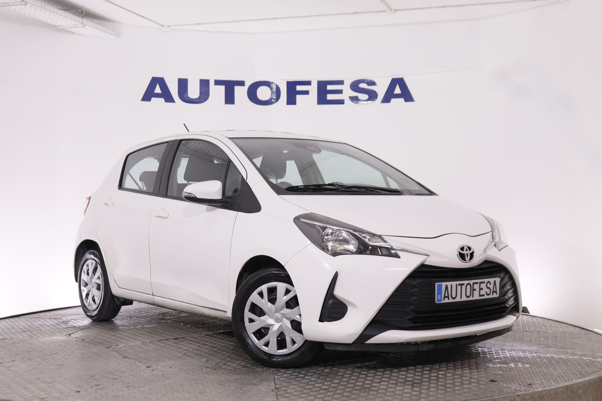 Toyota Yaris 1.0 VVT-I 70CV 5P foto 3