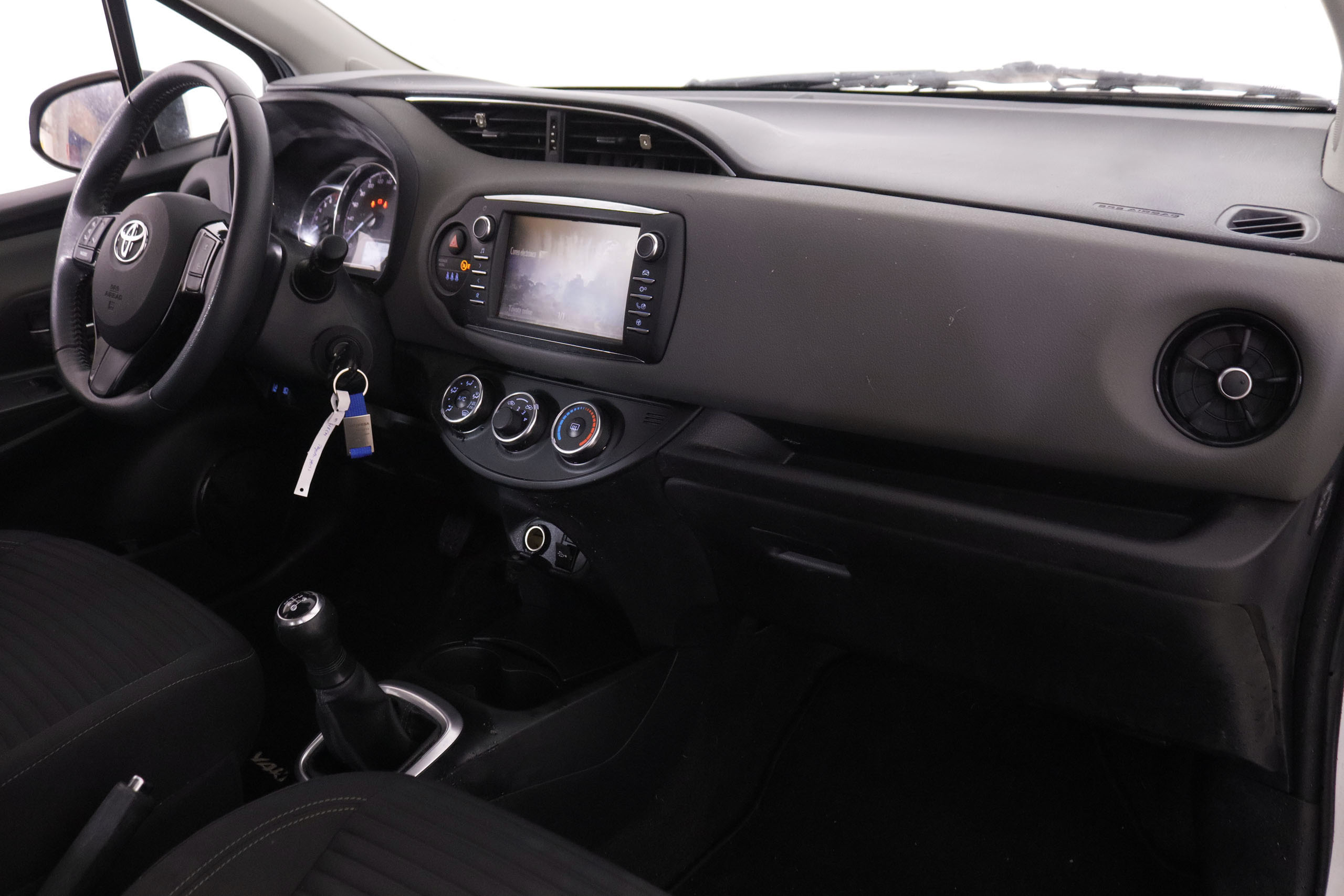 Toyota Yaris 1.0 VVT-I 70CV 5P foto 15