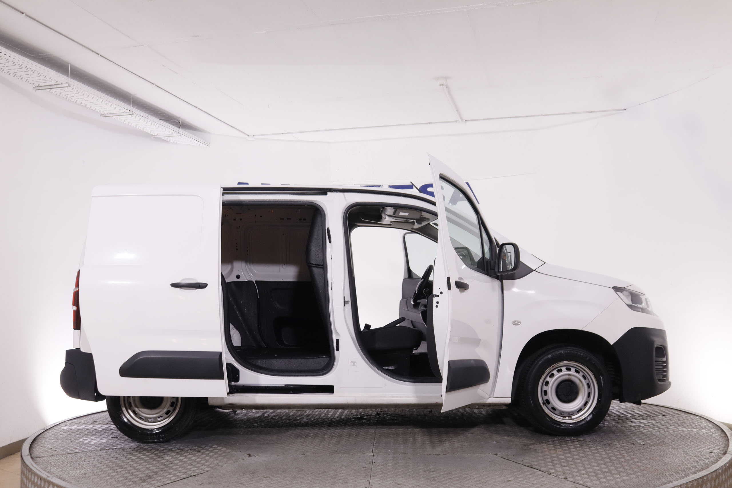 Citroen Berlingo 1.5 BLUEHDI TALLA M 100CV 3P # IVA DEDUCIBLE foto 11