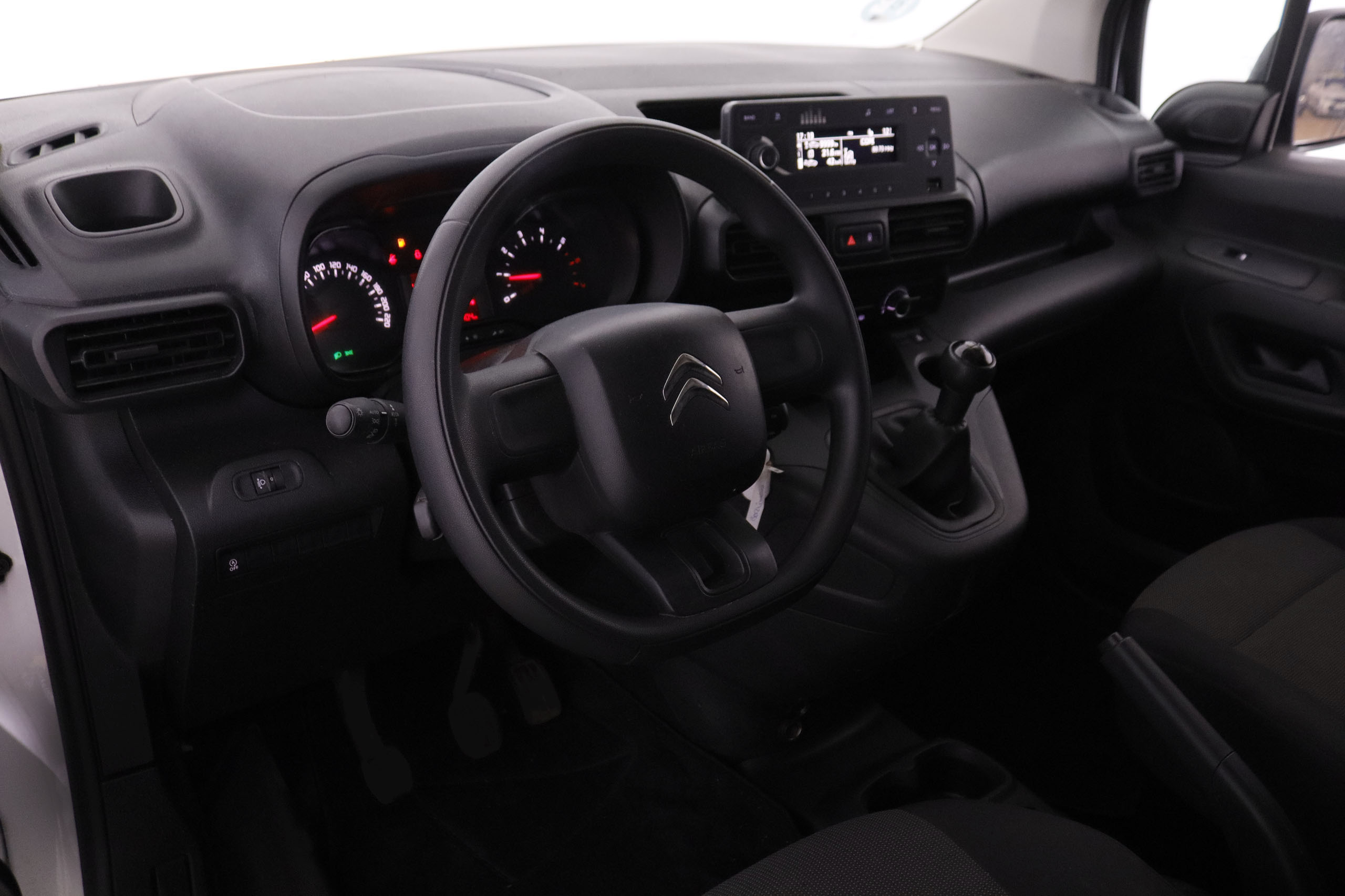 Citroen Berlingo 1.5 BLUEHDI TALLA M 100CV 3P # IVA DEDUCIBLE foto 14