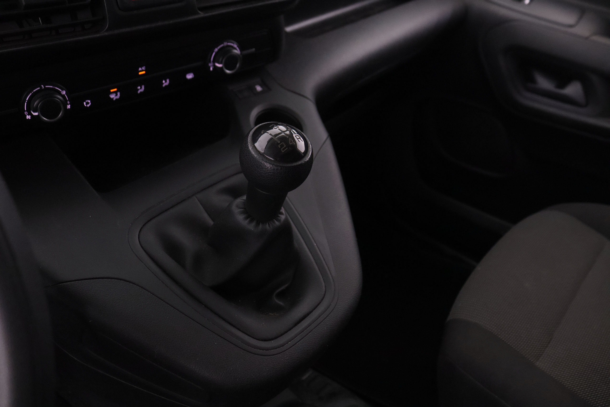 Citroen Berlingo 1.5 BLUEHDI TALLA M 100CV 3P # IVA DEDUCIBLE foto 21