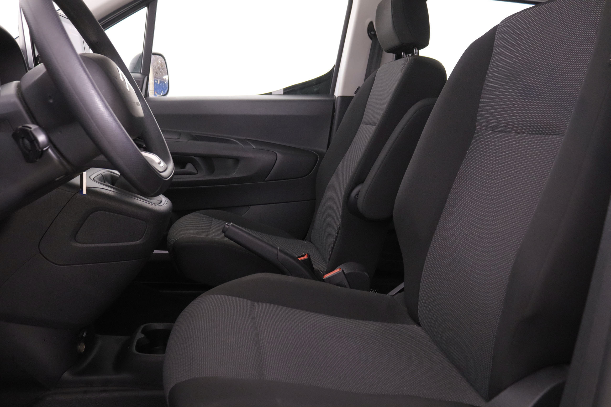 Citroen Berlingo 1.5 BLUE HDI VAN TALLA XL 100CV 5P # IVA DEDUCIBLE, NAVY foto 26