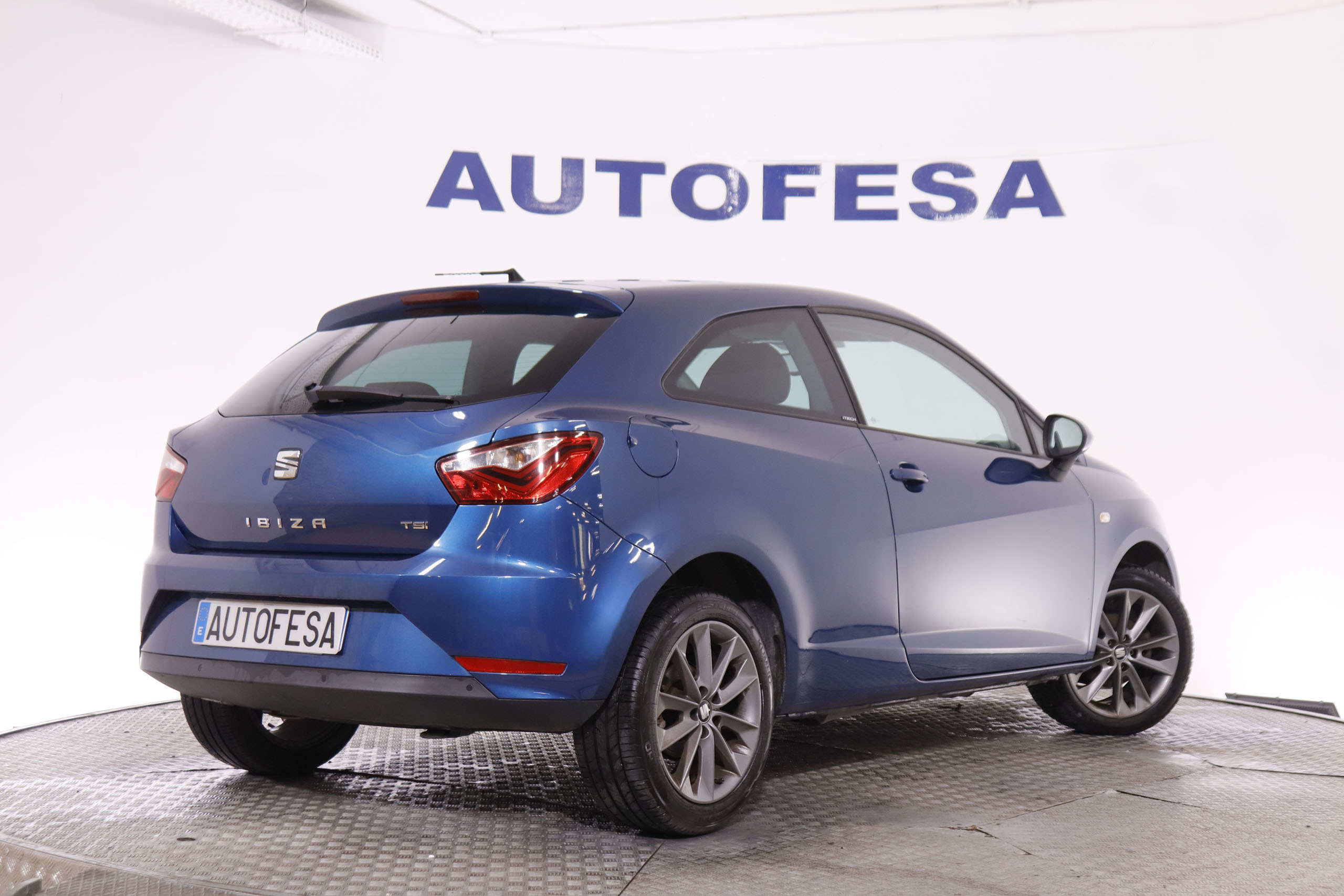 Seat Ibiza SC 1.2 TSI I TECH PLUS 105CV 5P # PARKTRONIC foto 7