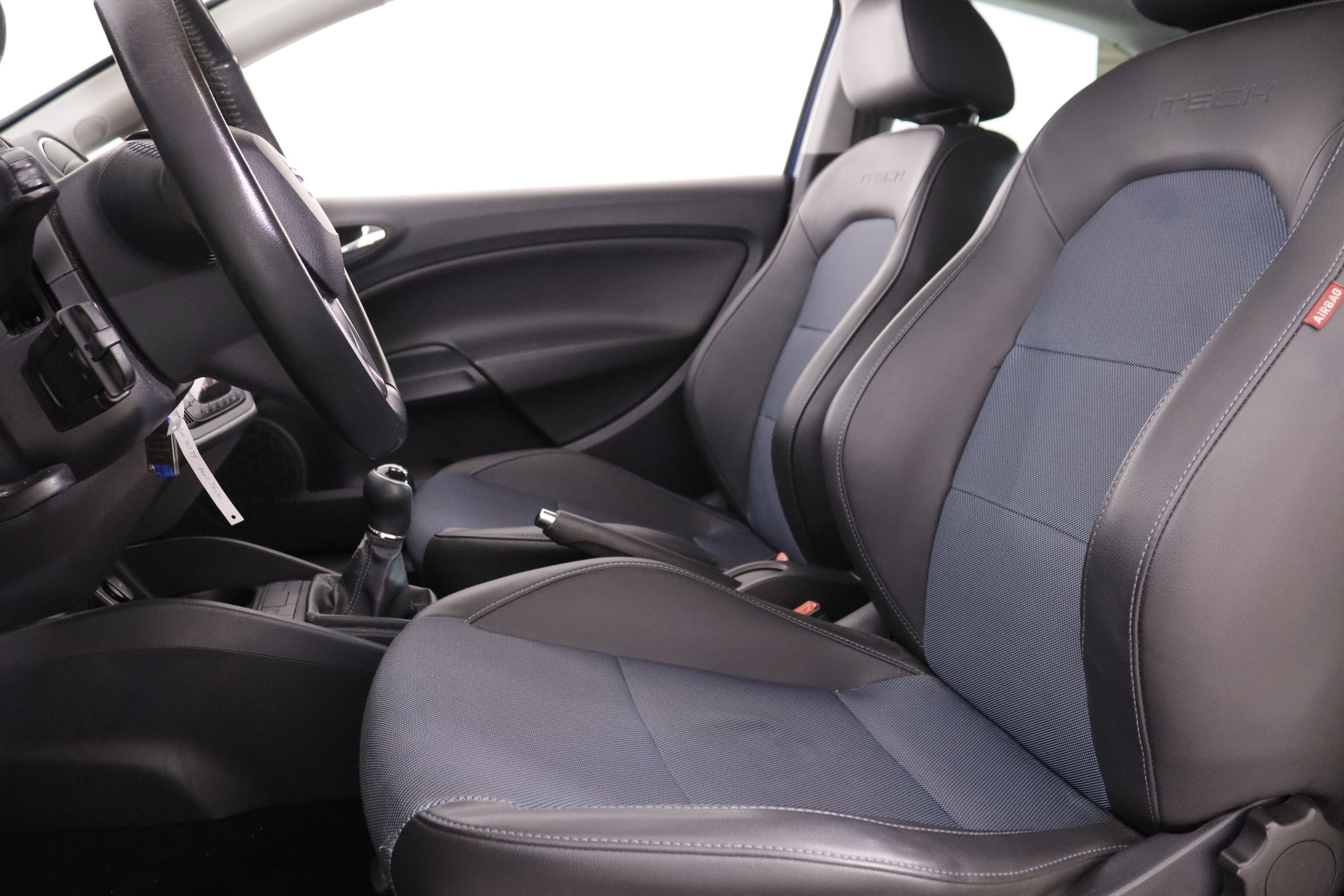 Seat Ibiza SC 1.2 TSI I TECH PLUS 105CV 5P # PARKTRONIC foto 21