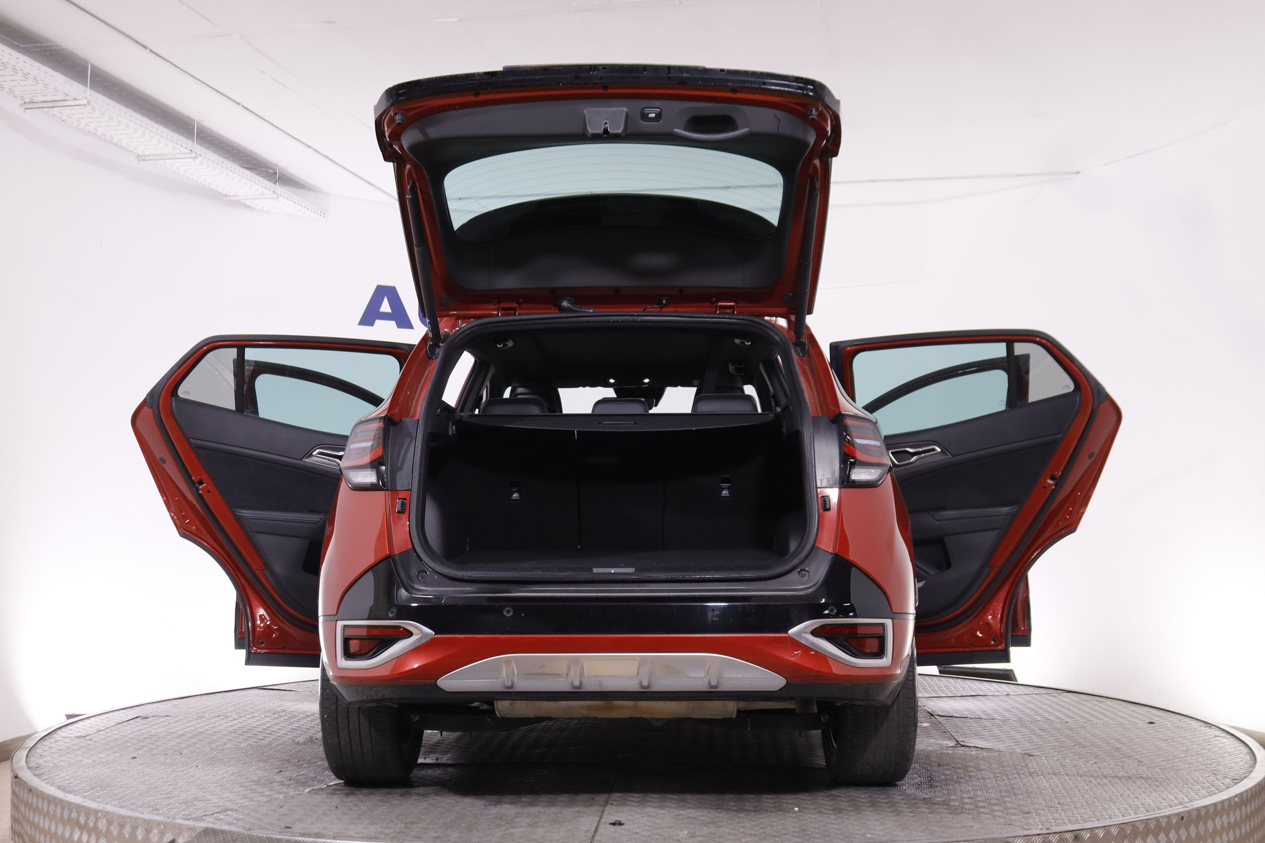 Kia Sportage 1.6 HEV GDI GT LINE AUTO 230CV 5P # GARANTIA FABRICA 05/2029,TECHO ELEC PANORAMICO, NAVY, PARKTRONIC foto 10