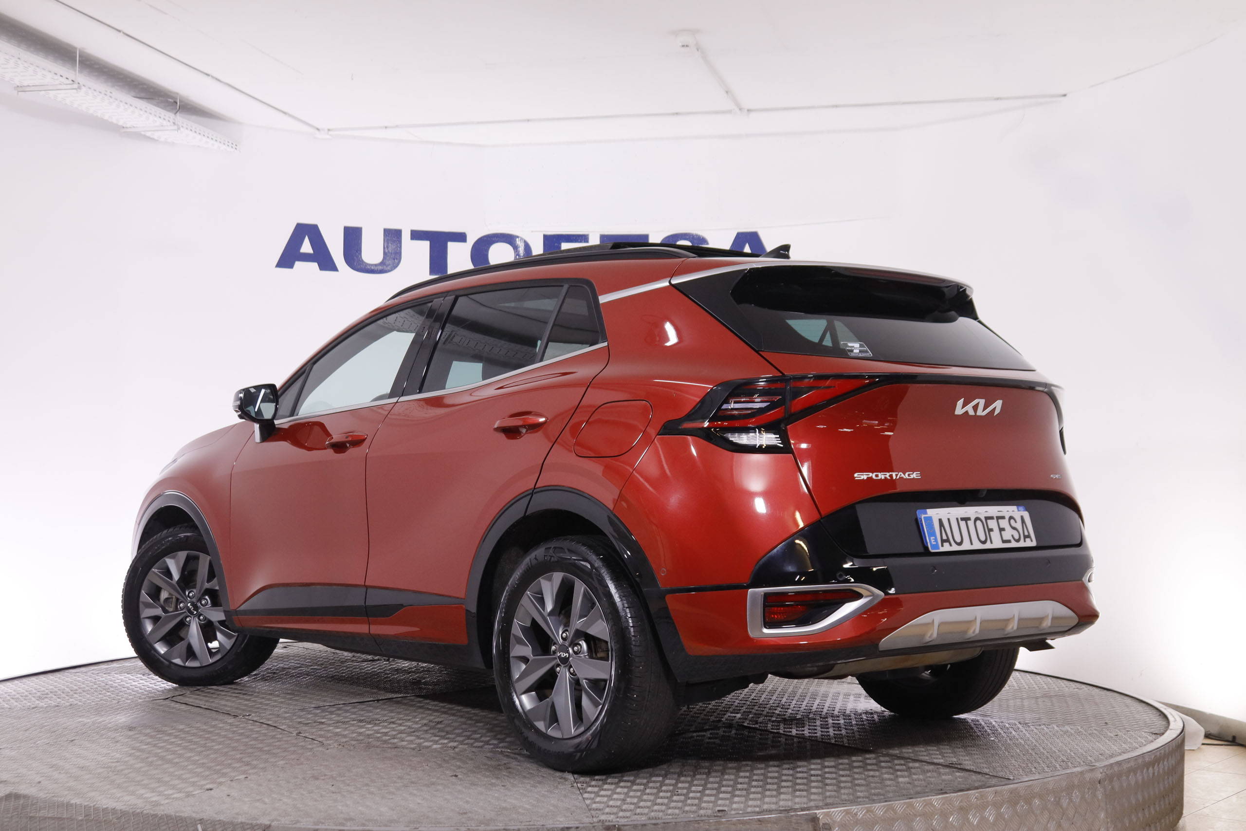 Kia Sportage 1.6 HEV GDI GT LINE AUTO 230CV 5P # GARANTIA FABRICA 05/2029,TECHO ELEC PANORAMICO, NAVY, PARKTRONIC foto 5