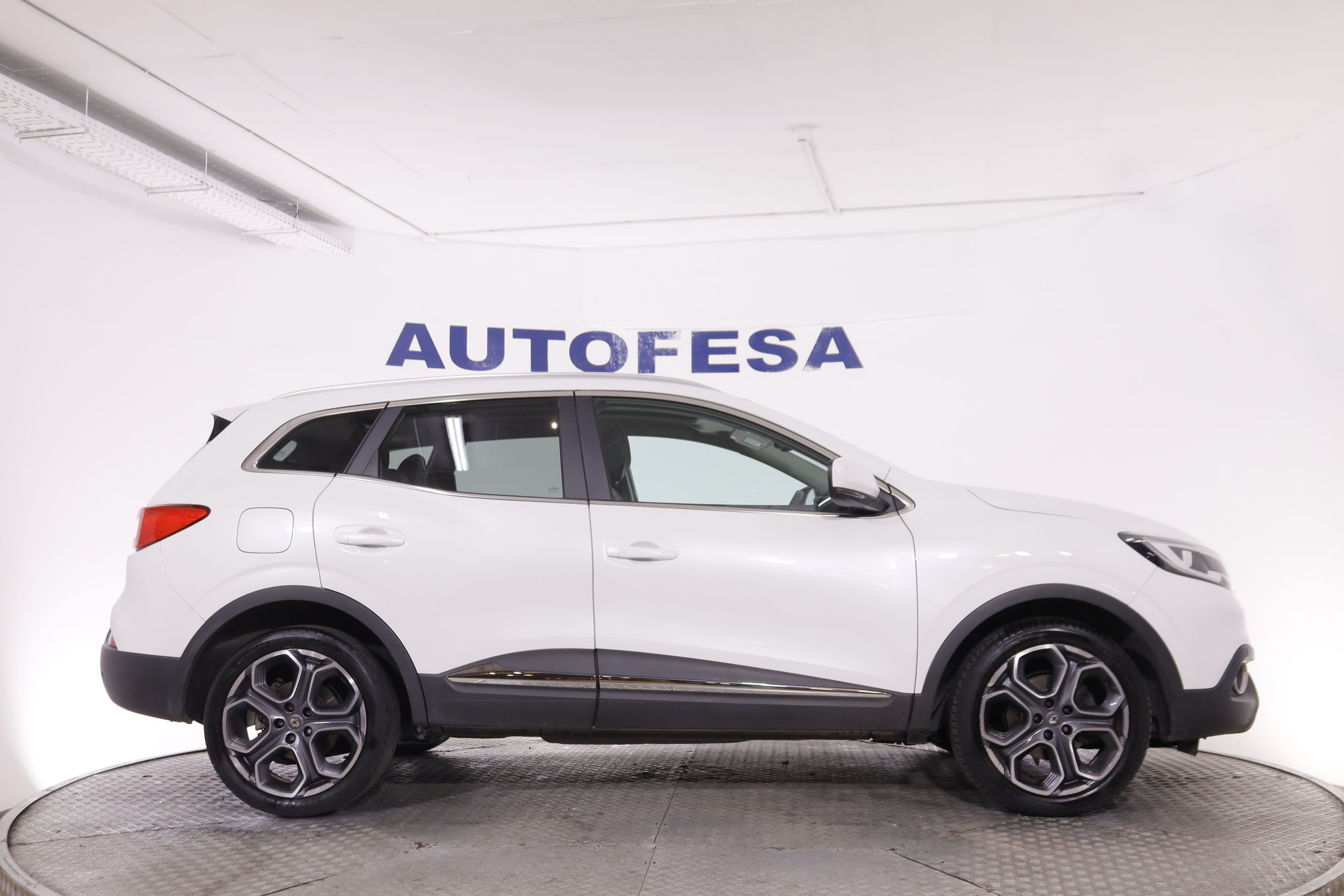Renault Kadjar 1.2 EDITION ONE 130CV 5P # TECHO PANORAMICO, NAVY, PARKTRONIC foto 13