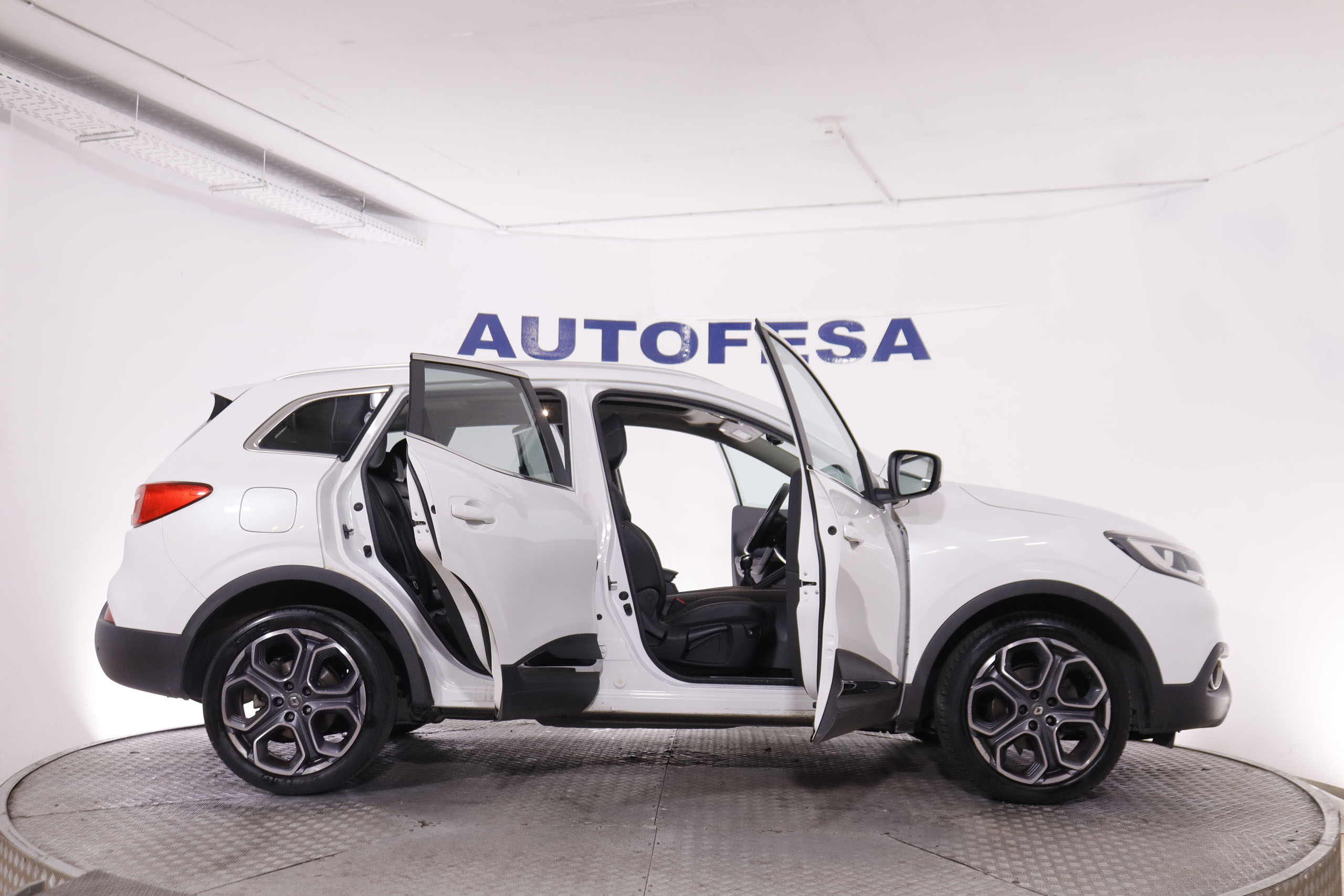 Renault Kadjar 1.2 EDITION ONE 130CV 5P # TECHO PANORAMICO, NAVY, PARKTRONIC foto 10