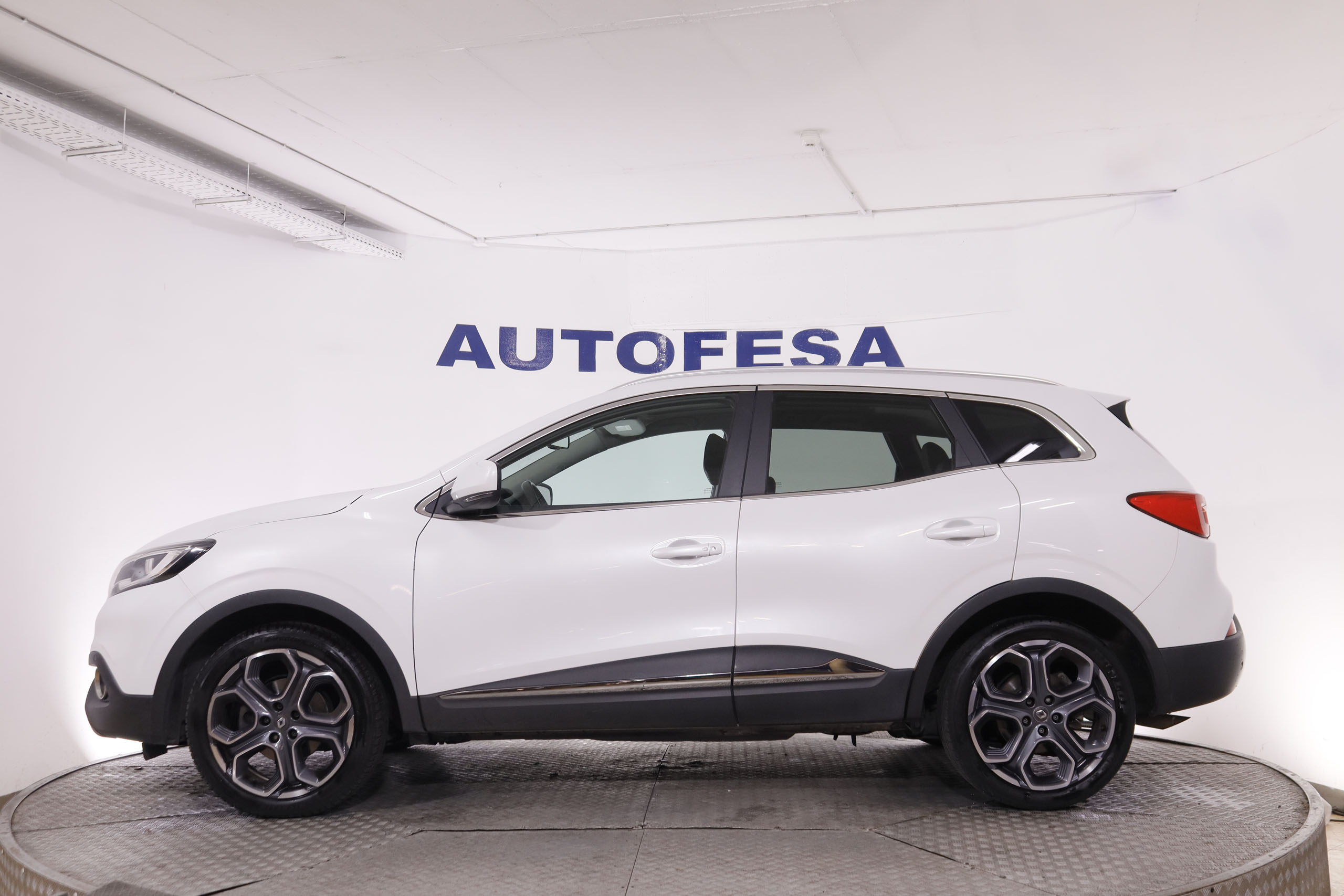 Renault Kadjar 1.2 EDITION ONE 130CV 5P # TECHO PANORAMICO, NAVY, PARKTRONIC foto 9