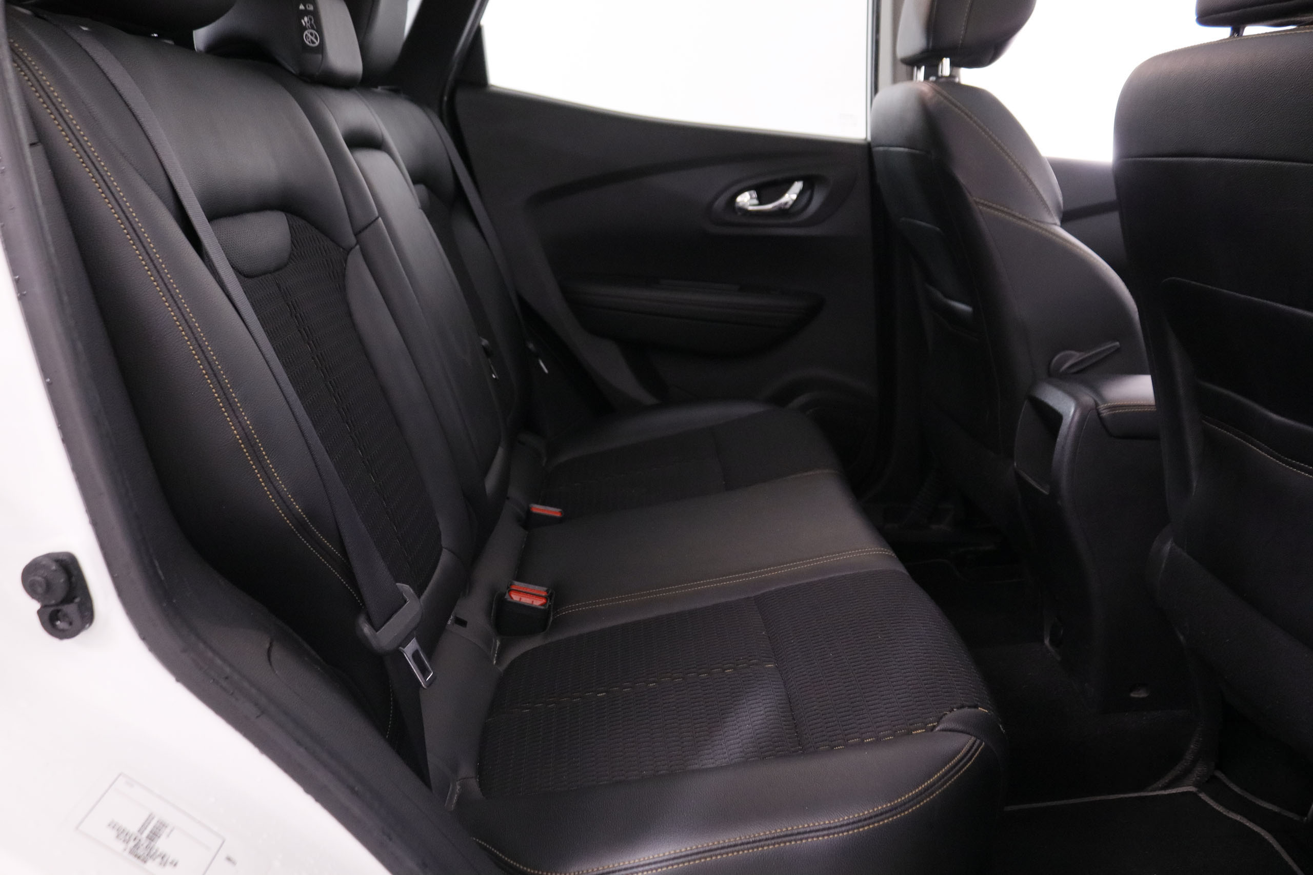 Renault Kadjar 1.2 EDITION ONE 130CV 5P # TECHO PANORAMICO, NAVY, PARKTRONIC foto 25