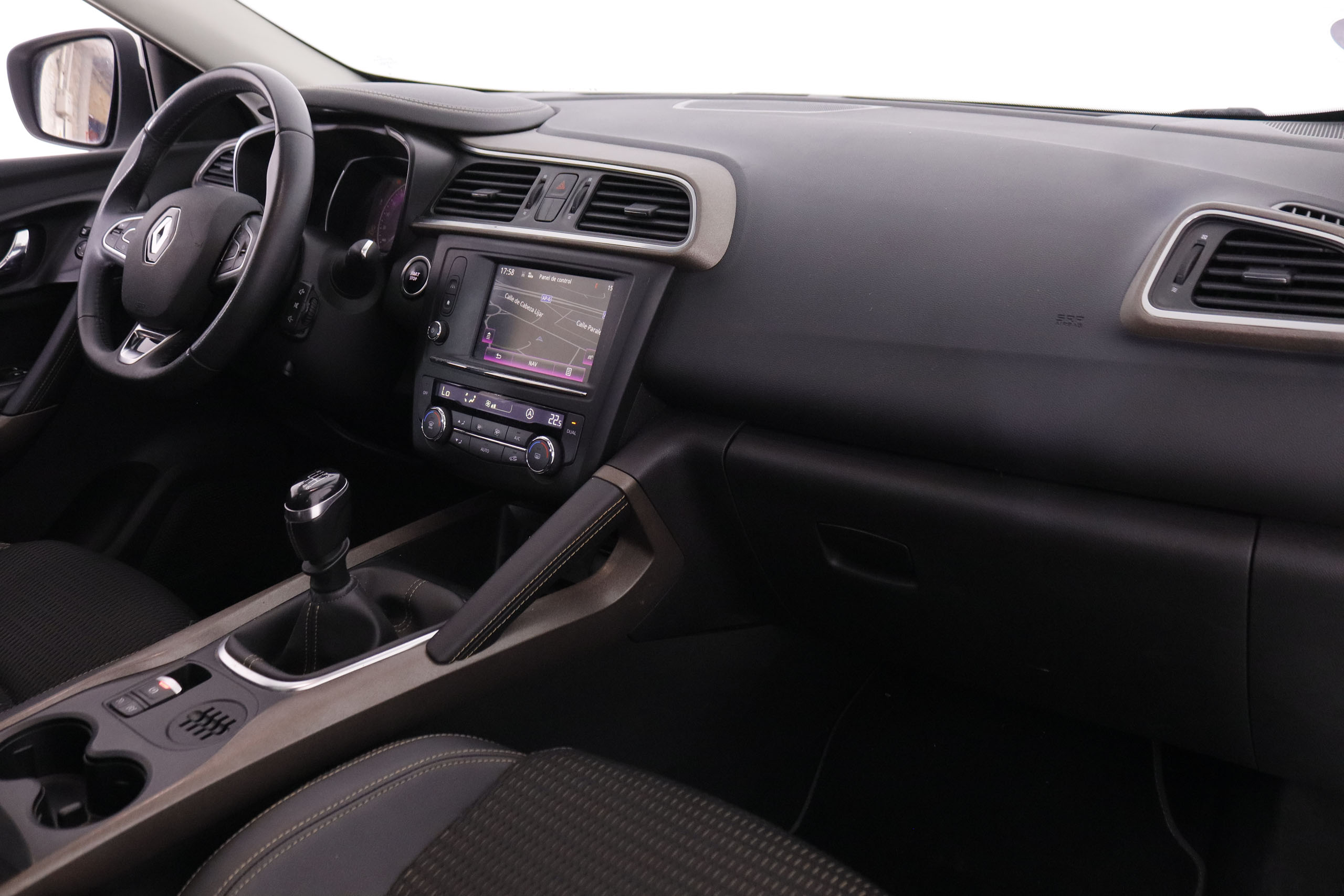 Renault Kadjar 1.2 EDITION ONE 130CV 5P # TECHO PANORAMICO, NAVY, PARKTRONIC foto 17