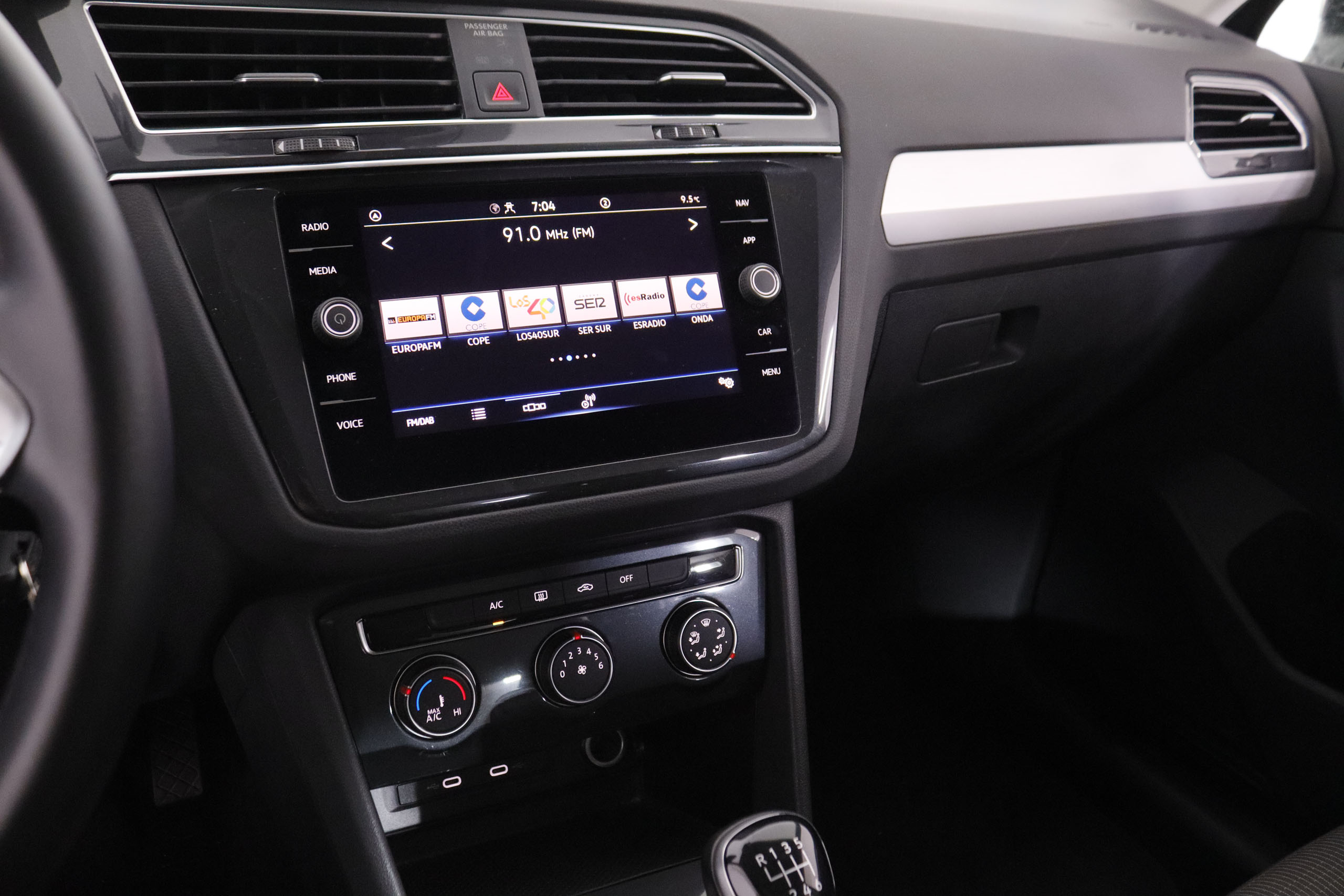 Volkswagen Tiguan 2.0 TDI 120CV 5P # IVA DEDUCIBLE, FAROS LED foto 19