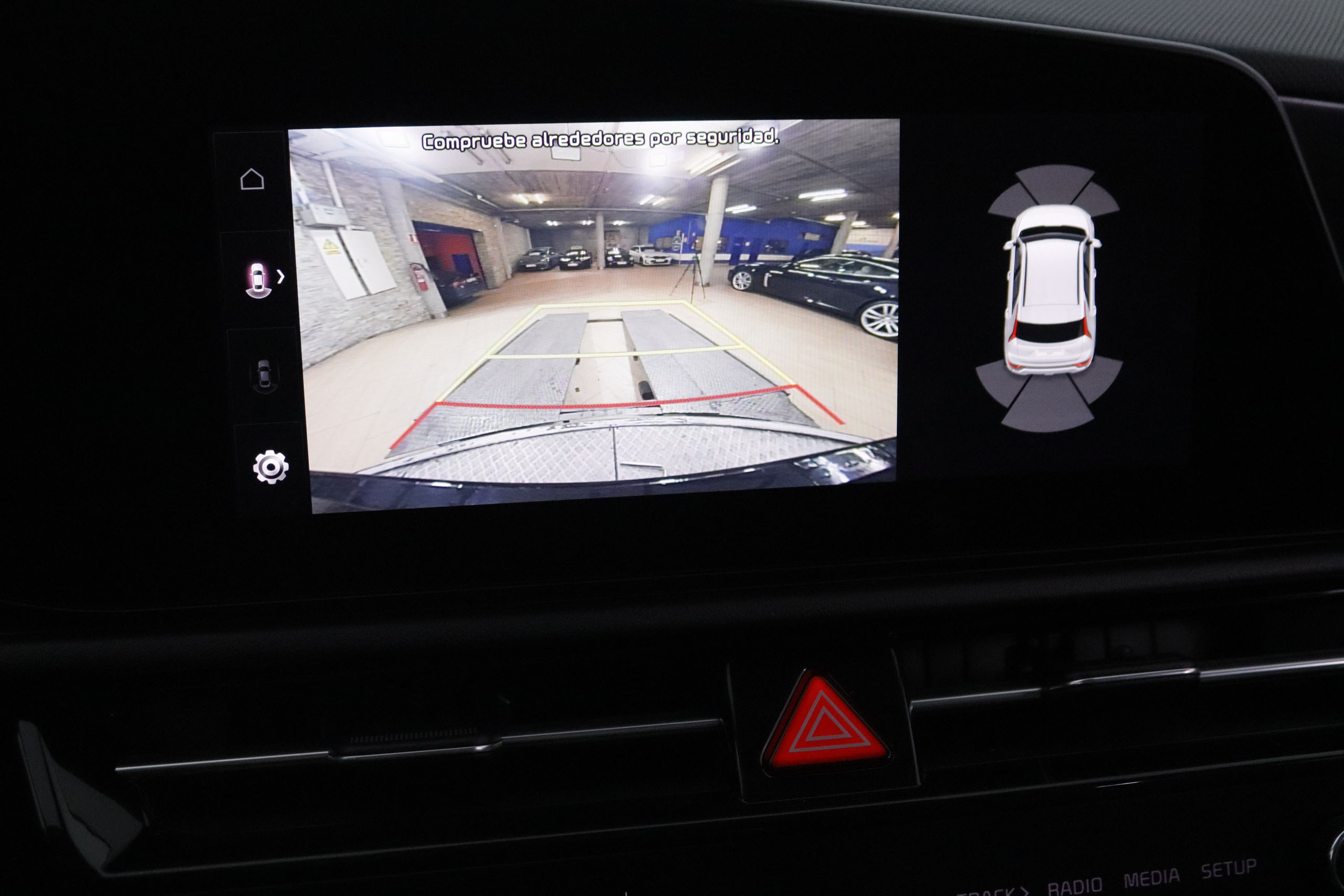 Kia Niro 1.6 GDI PHEV EMOTION AUTO 183CV 5P # GARANTIA FABRICA 10/2029,CUERO, NAVY, PARKTRONIC foto 21