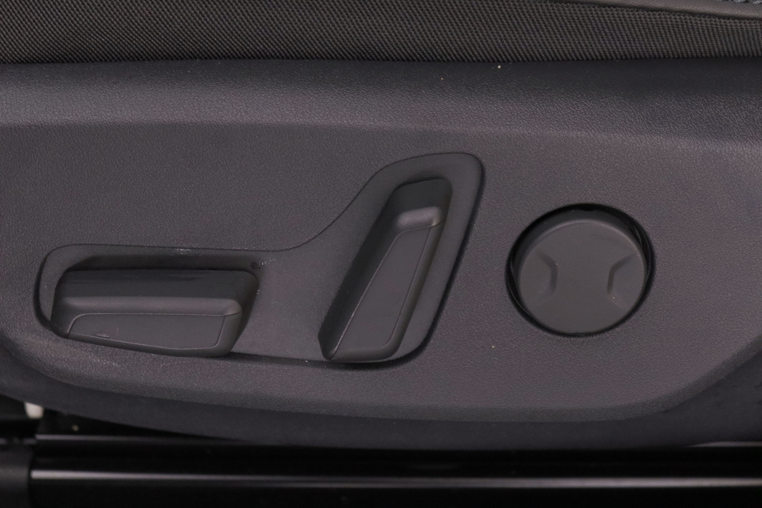 Kia Niro 1.6 GDI PHEV EMOTION AUTO 183CV 5P # GARANTIA FABRICA 10/2029,CUERO, NAVY, PARKTRONIC foto 27