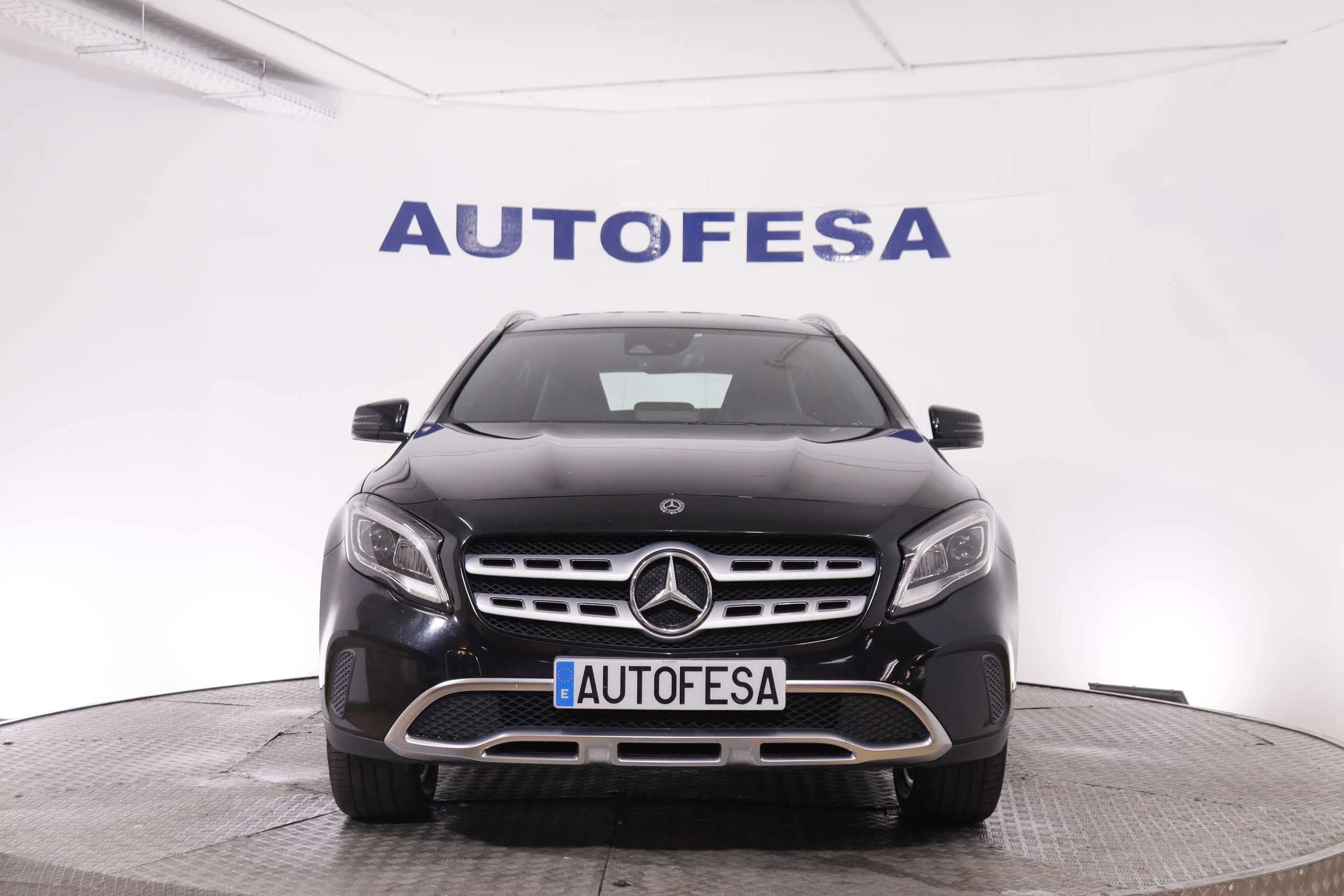 Mercedes-benz Gla 180 CLASE GLA 180 AUTO URBAN 122CV 5P # NAVY,FAROS LED,CAMARA TRASERA foto 2