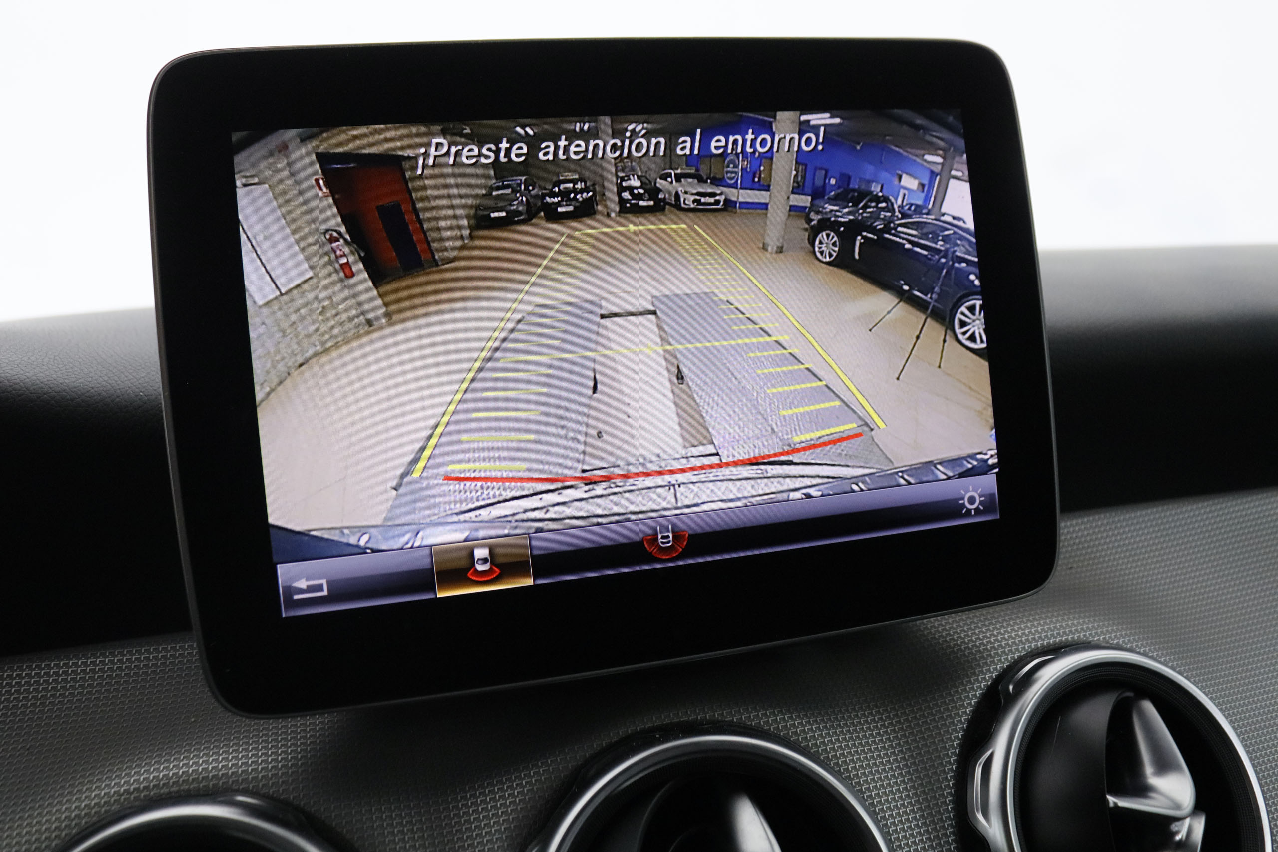 Mercedes-benz Gla 180 CLASE GLA 180 AUTO URBAN 122CV 5P # NAVY,FAROS LED,CAMARA TRASERA foto 19