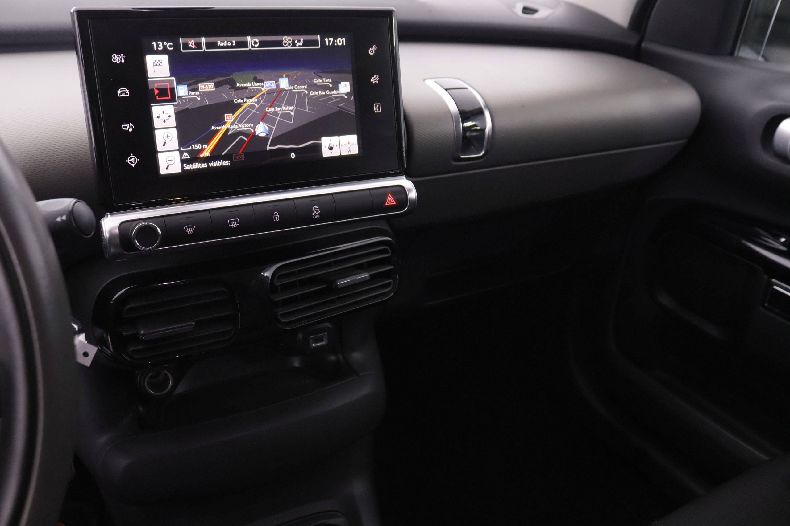 Citroen C4 Cactus 1.5 BLUEHDI SHINE 100CV 5P # NAVY, PARKTRONIC foto 18