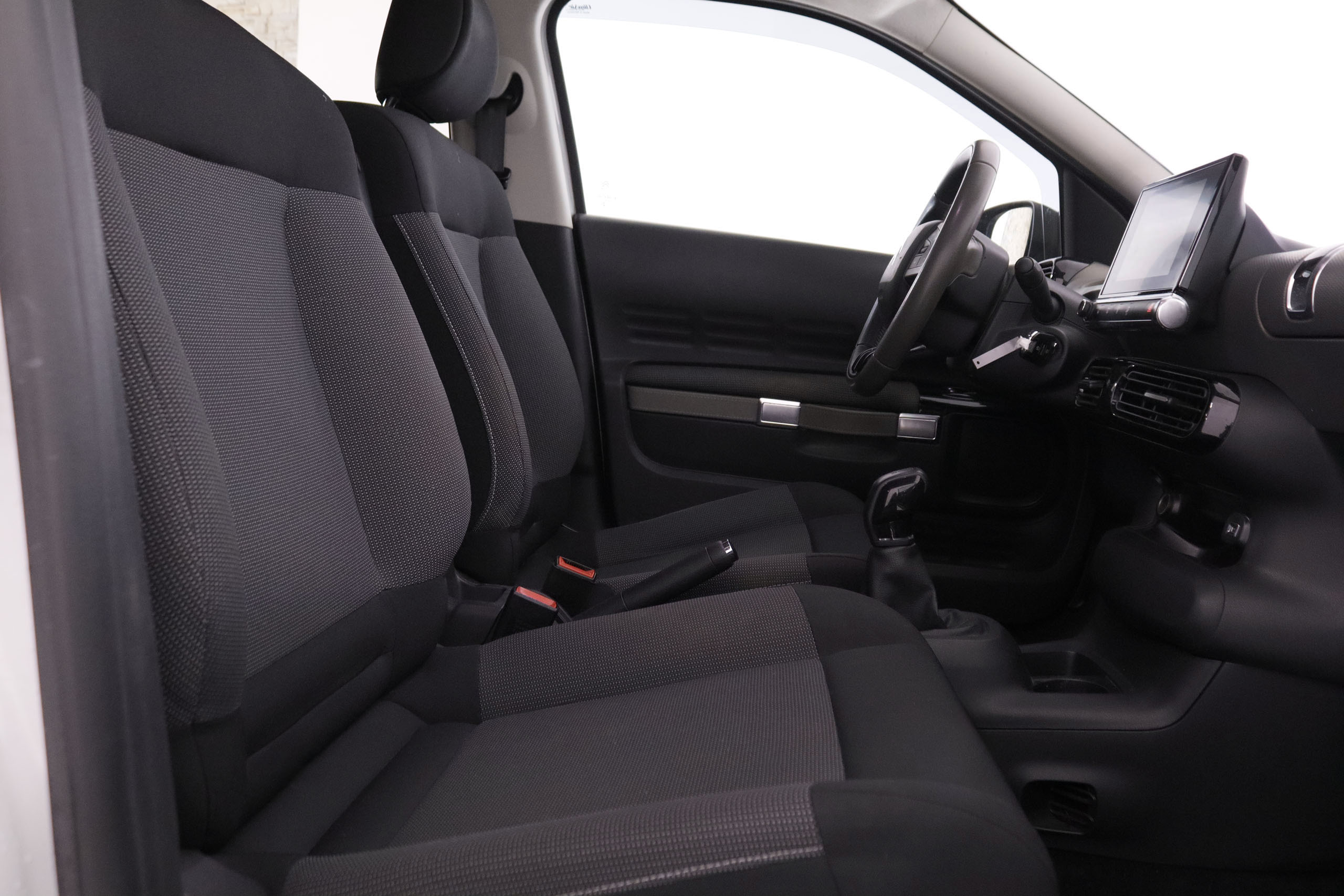 Citroen C4 Cactus 1.5 BLUEHDI SHINE 100CV 5P # NAVY, PARKTRONIC foto 22