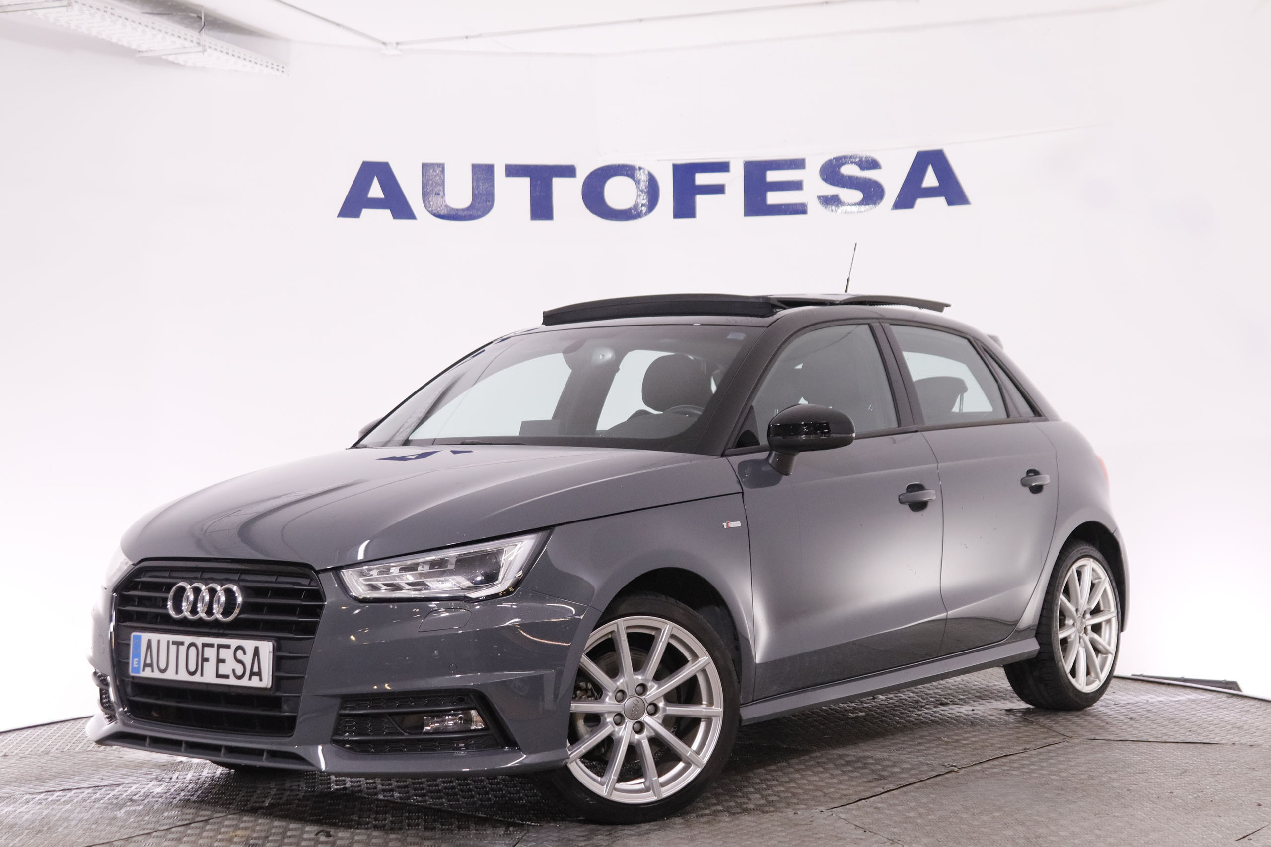 Audi A1 1.4 TFSI SPORTBACK SLINE AUTO 150CV 5P # TECHO ELECTRICO, NAVY, PARKTRONIC foto 1