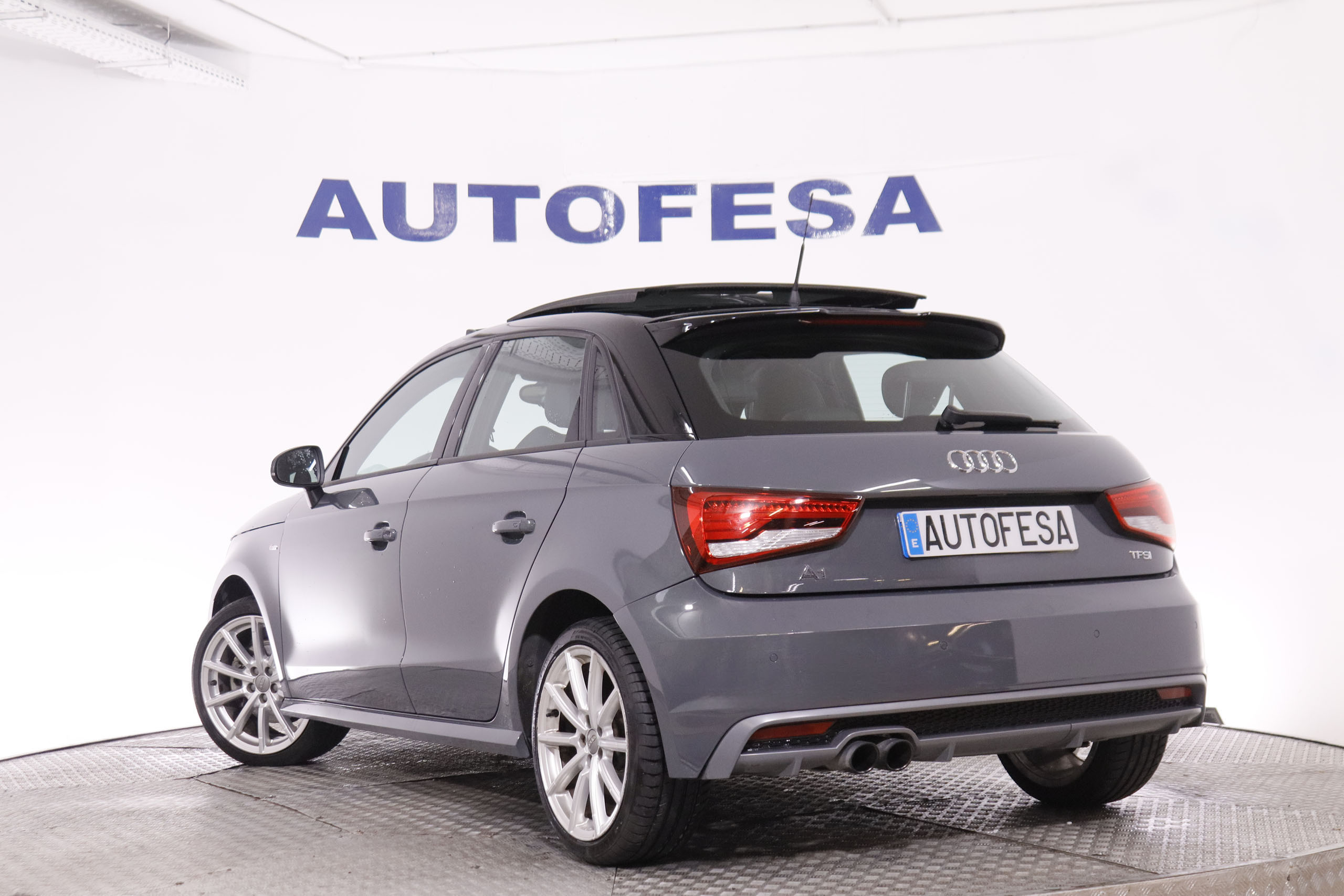 Audi A1 1.4 TFSI SPORTBACK SLINE AUTO 150CV 5P # TECHO ELECTRICO, NAVY, PARKTRONIC foto 3