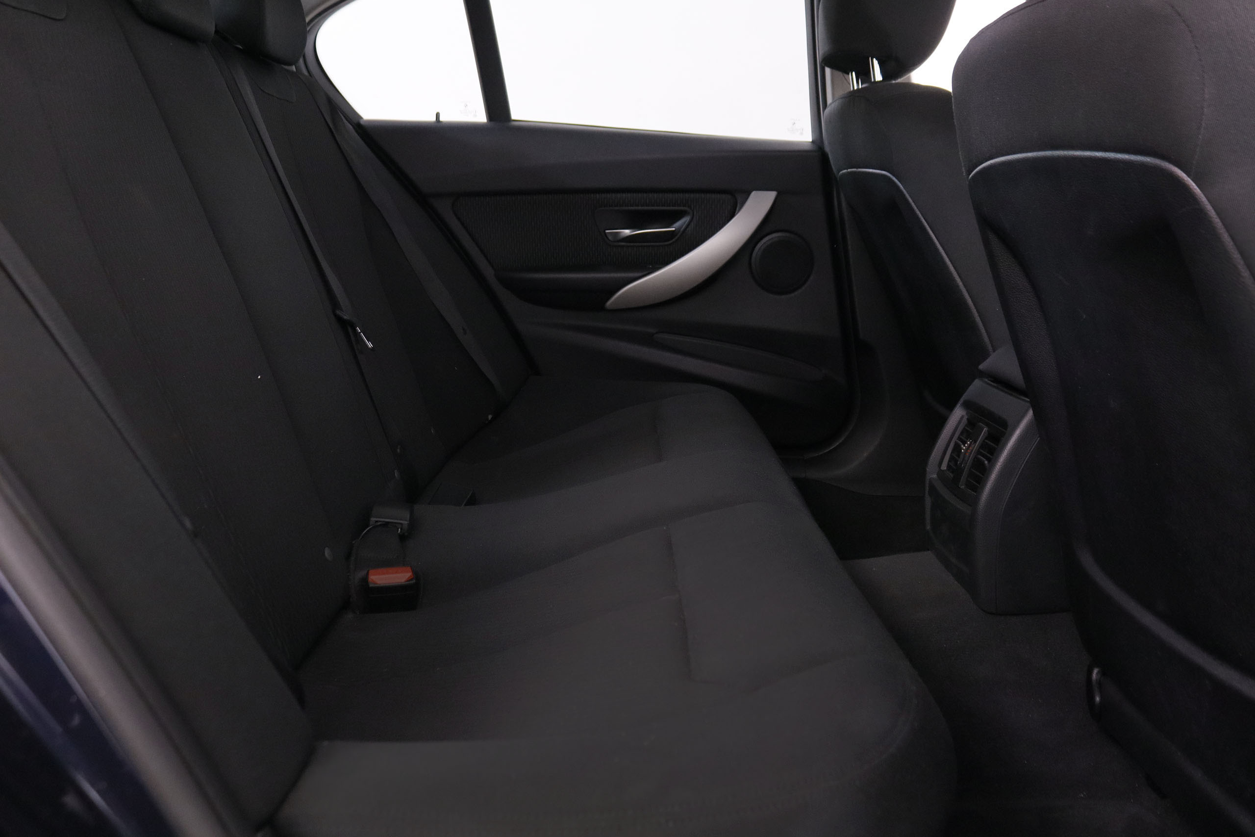 BMW 318 SERIE 3 318D 143CV 4P foto 24