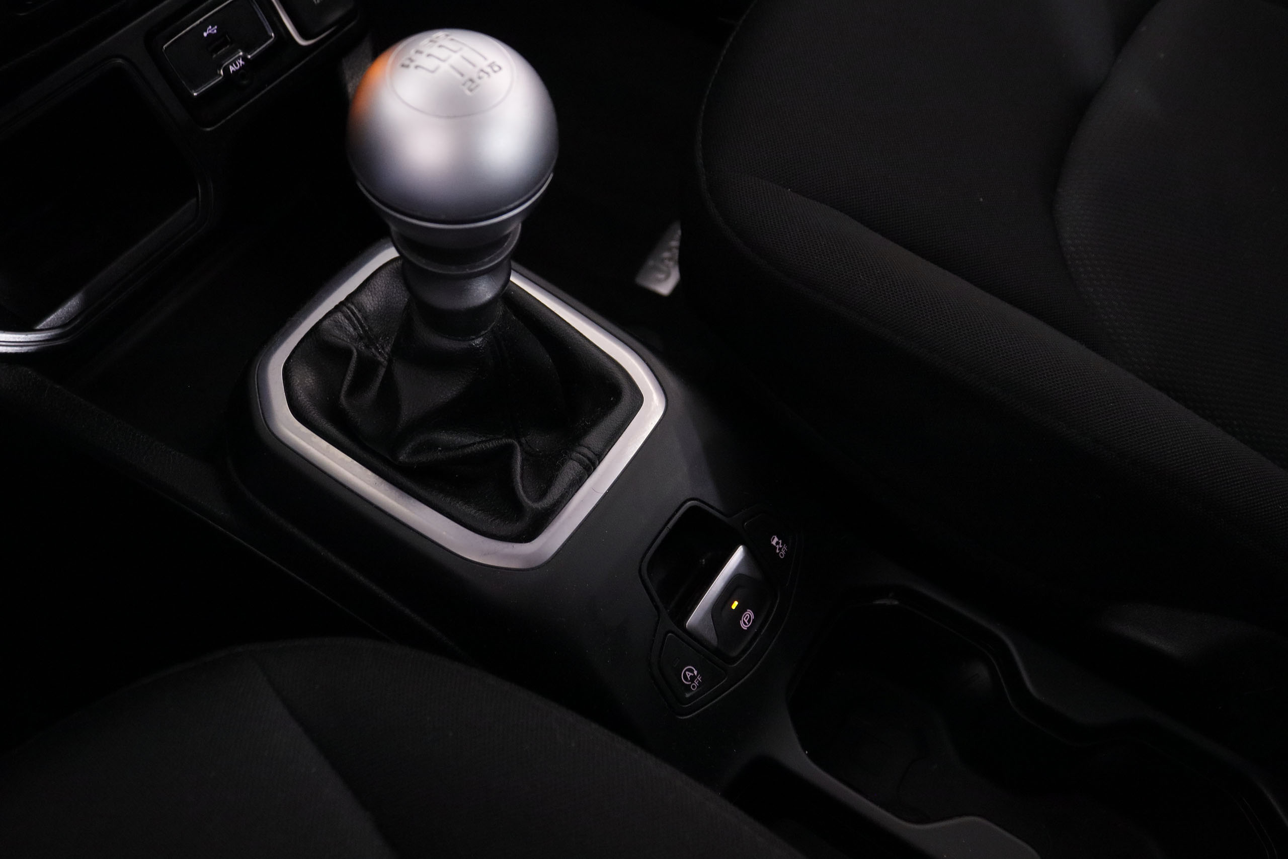 Jeep Renegade 1.0 Sport MultiJet 120CV 5P # PARKTRONIC 1.0 Sport 120CV 5P # PARKTRONIC foto 20