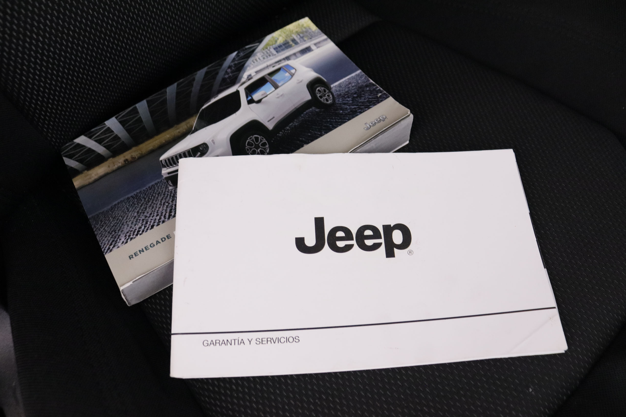 Jeep Renegade 1.0 Sport MultiJet 120CV 5P # PARKTRONIC 1.0 Sport 120CV 5P # PARKTRONIC foto 24