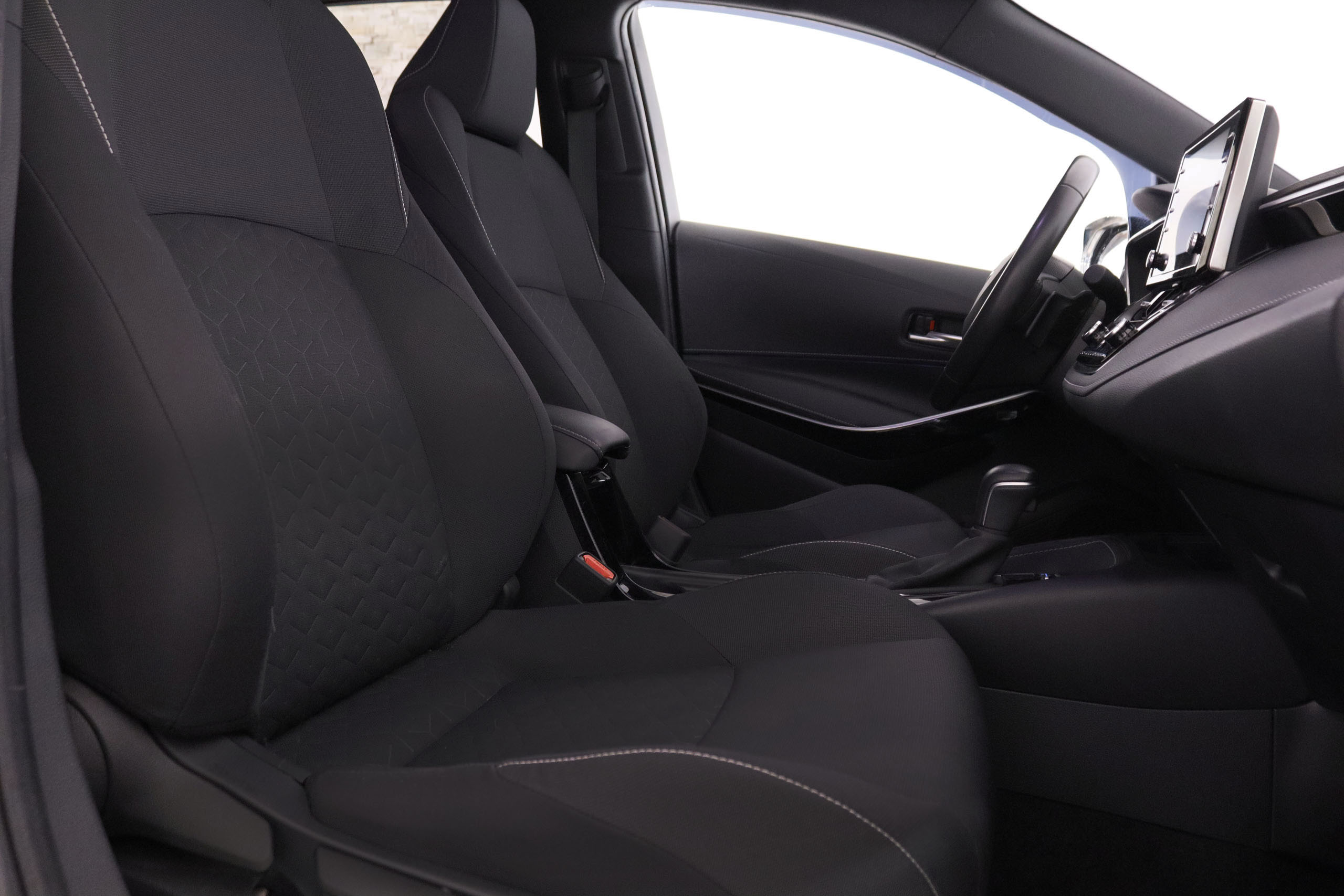 Toyota Corolla 2.0 HEV FEEL GO ECVT AUTO 180CV 5P # NAVY, PARKTRONIC foto 23